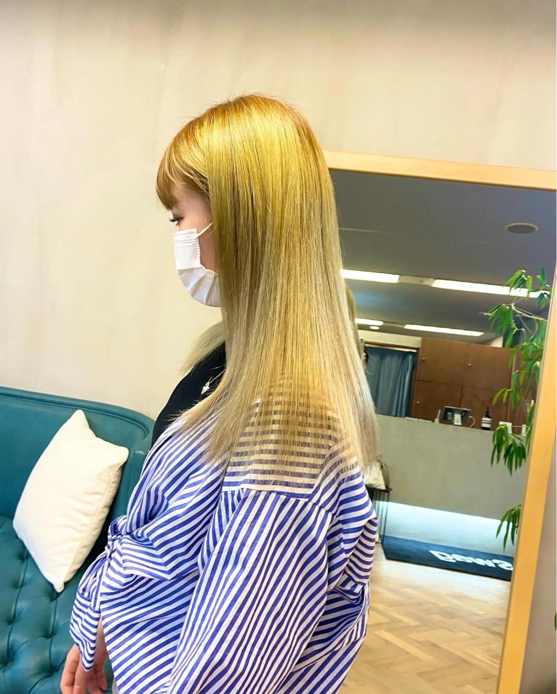 ロング デザインカラー/ボブ ブリーチカラー/ユリのヘアスタイル