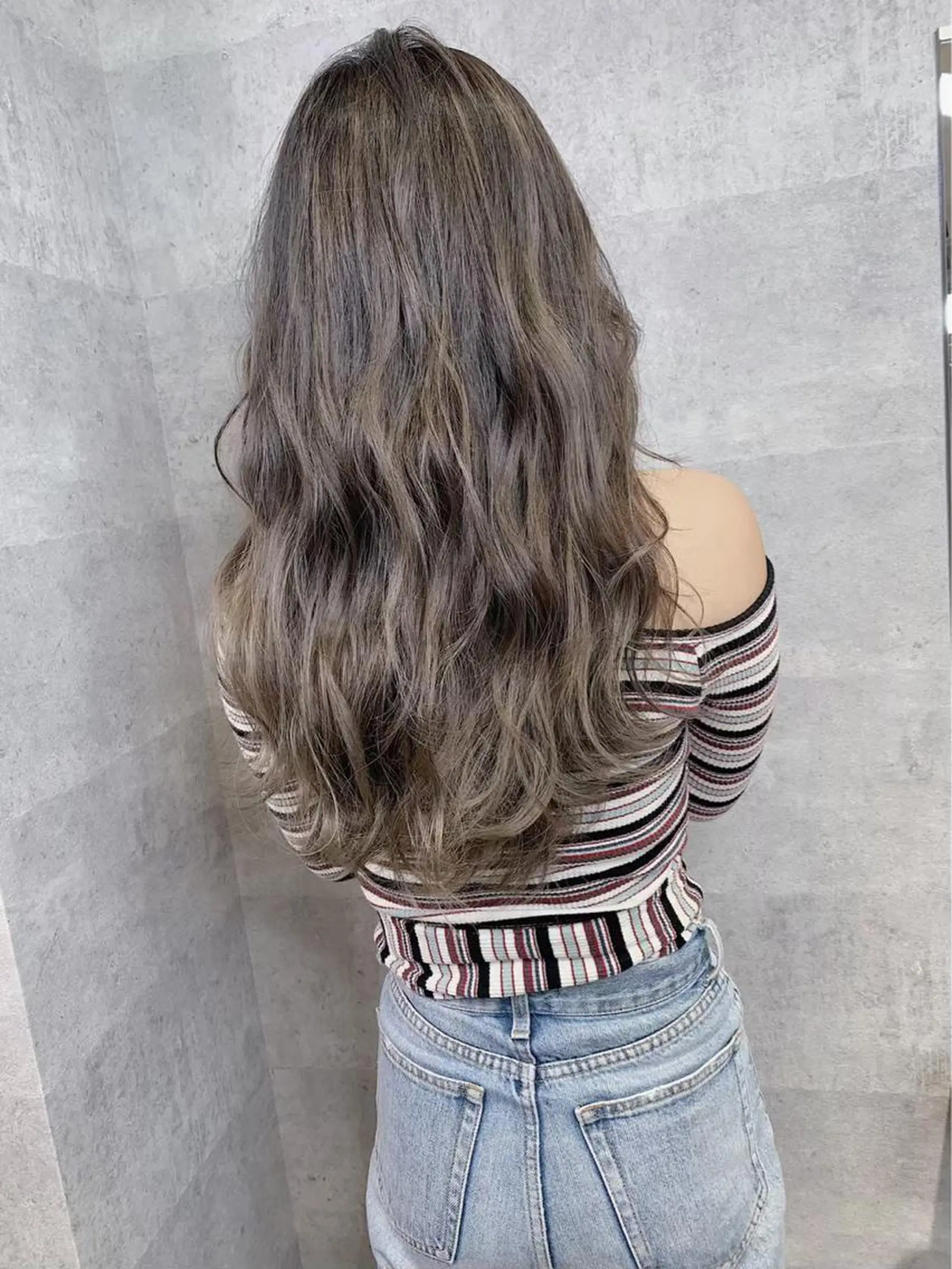 セミロング カット ヘアカラー _WHITE 静岡店のヘアスタイル