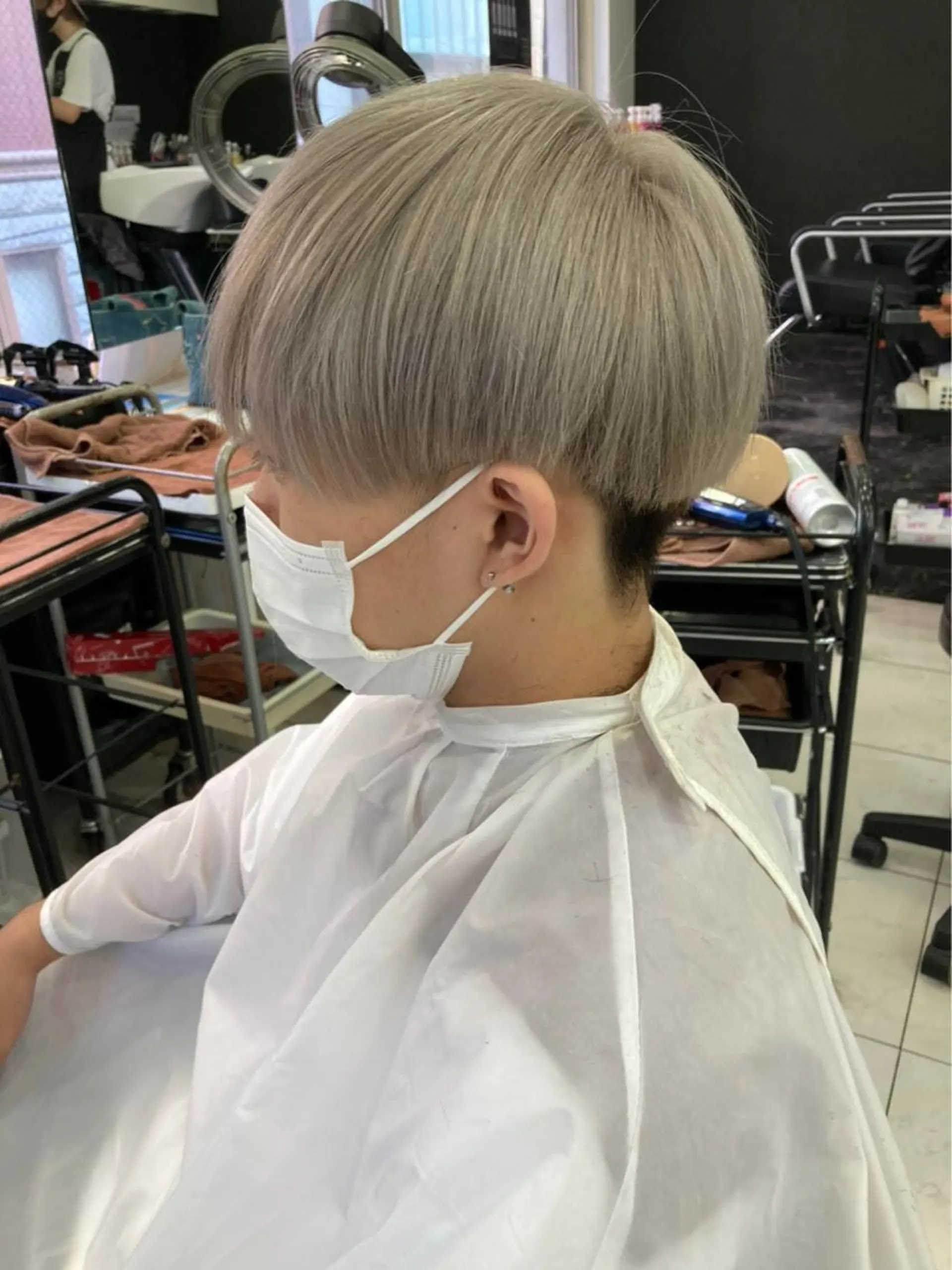 ショート メンズ 有人/バレイヤージュ /シャドールーツのヘアスタイル