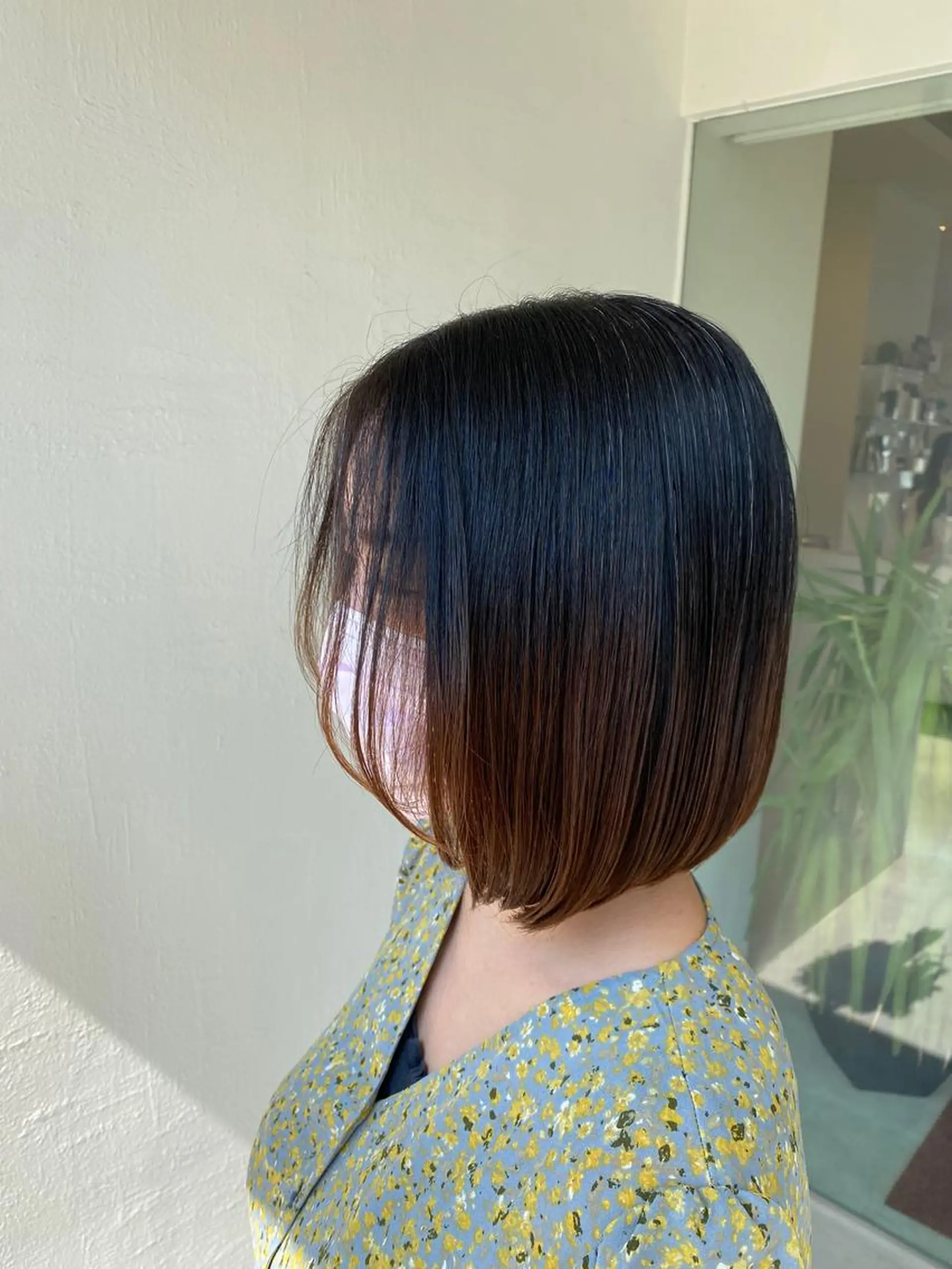 ミディアム くせ毛 鹿児島 聖来のヘアスタイル