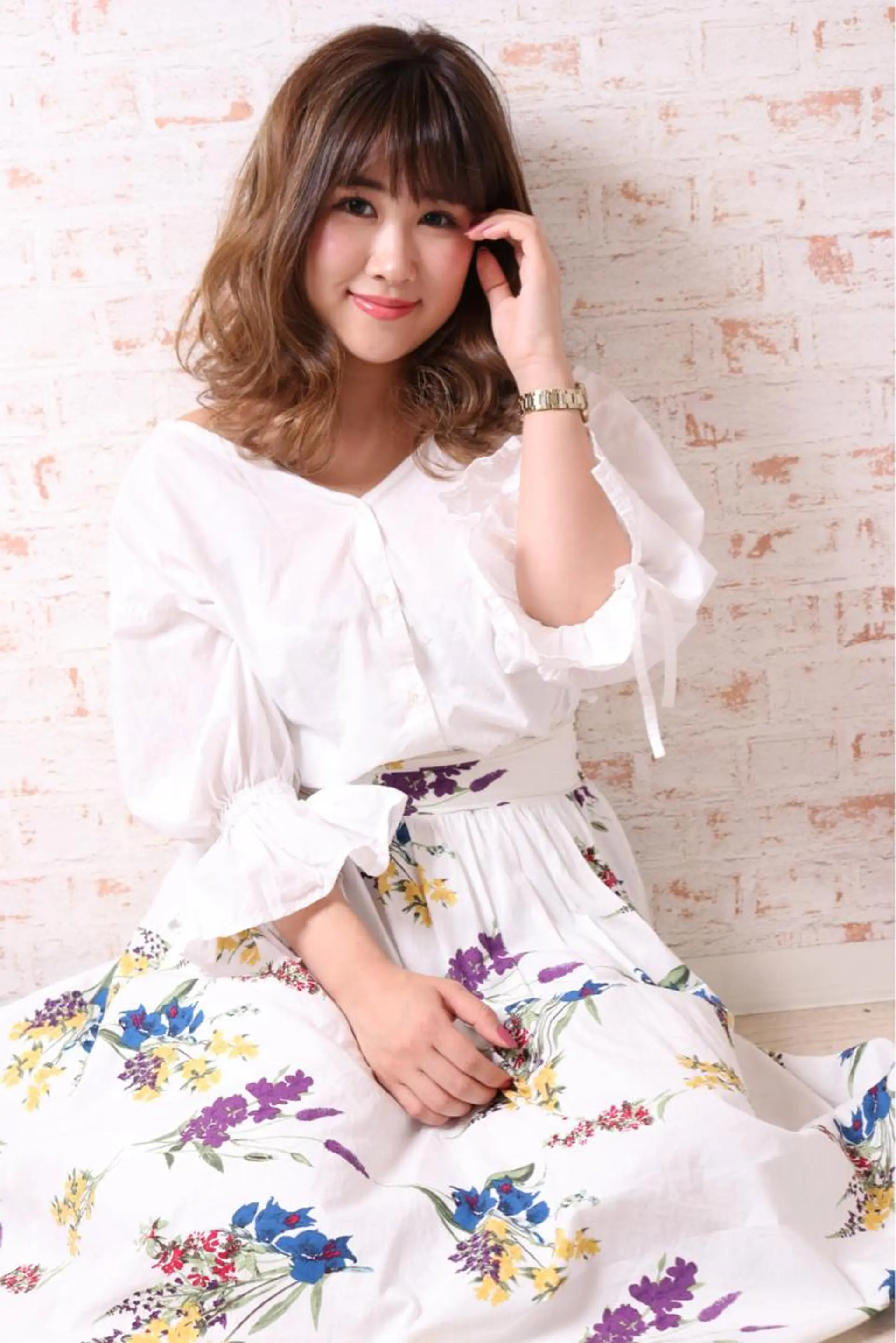 ミディアム カラー KAIzen. tomoのヘアスタイル