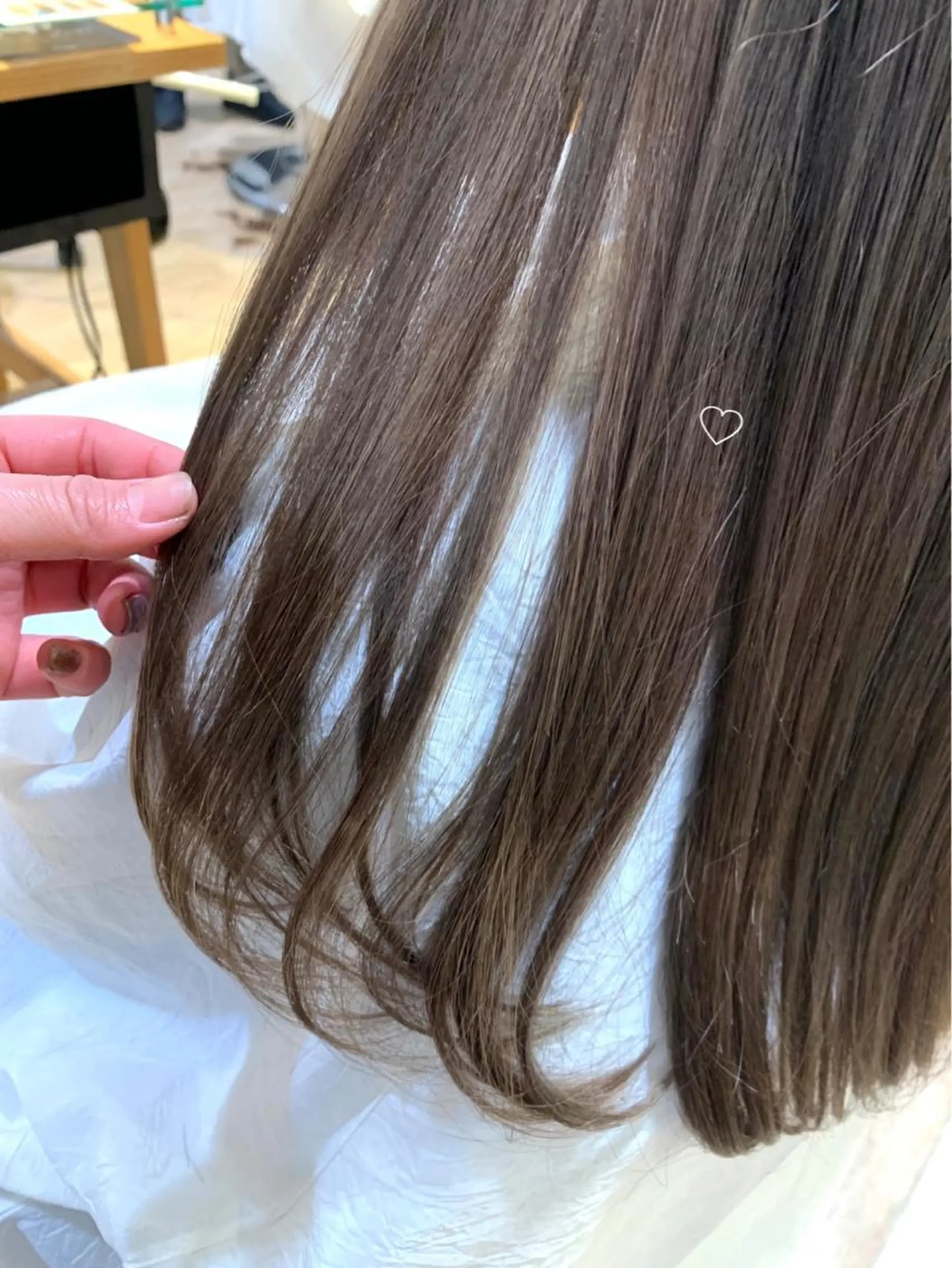 ロング カラー ベージュカラー グレージュ ✨カラー支持No.1 🧸ワキ カナコ🧸のヘアスタイル