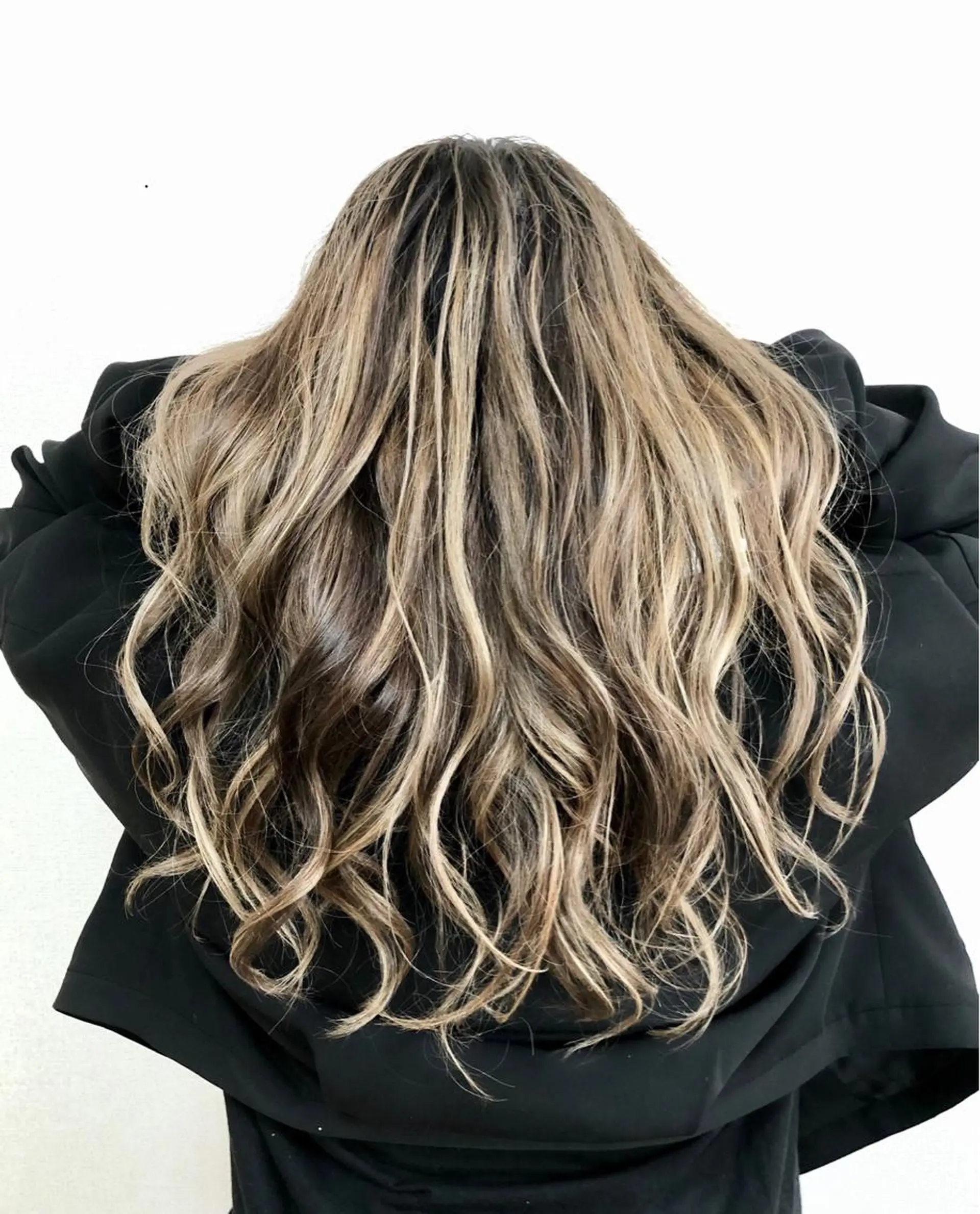 ロング カラー ハイライトカラー ハイライト カット ヘアカラー トリートメント 興津/韓国レイヤー ダブルカラー美髪縮毛のヘアスタイル