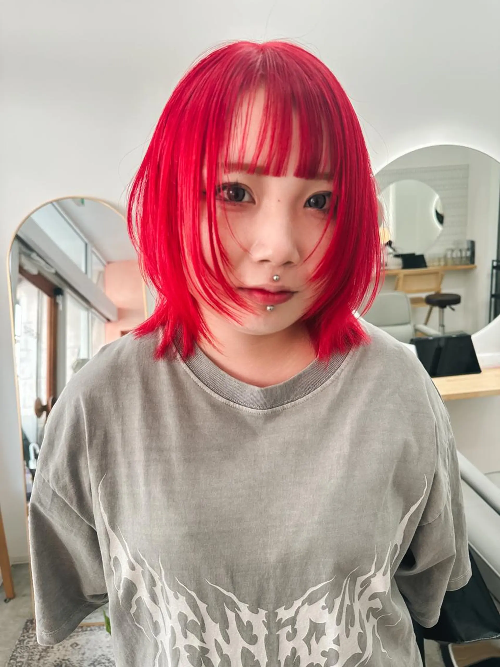 ミディアム カラー ヘアカラー トリートメント レイヤー/ウルフ/ ハッシュカット/ダイのヘアスタイル