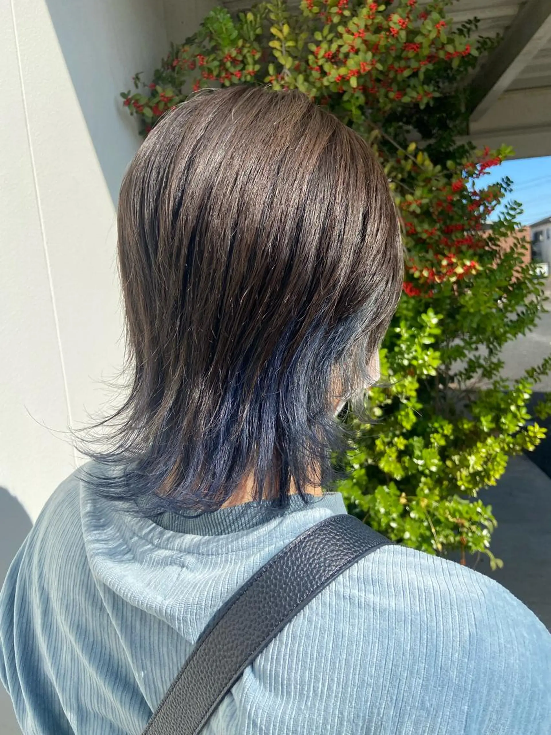 ミディアム 鈴木 琴乃のヘアスタイル