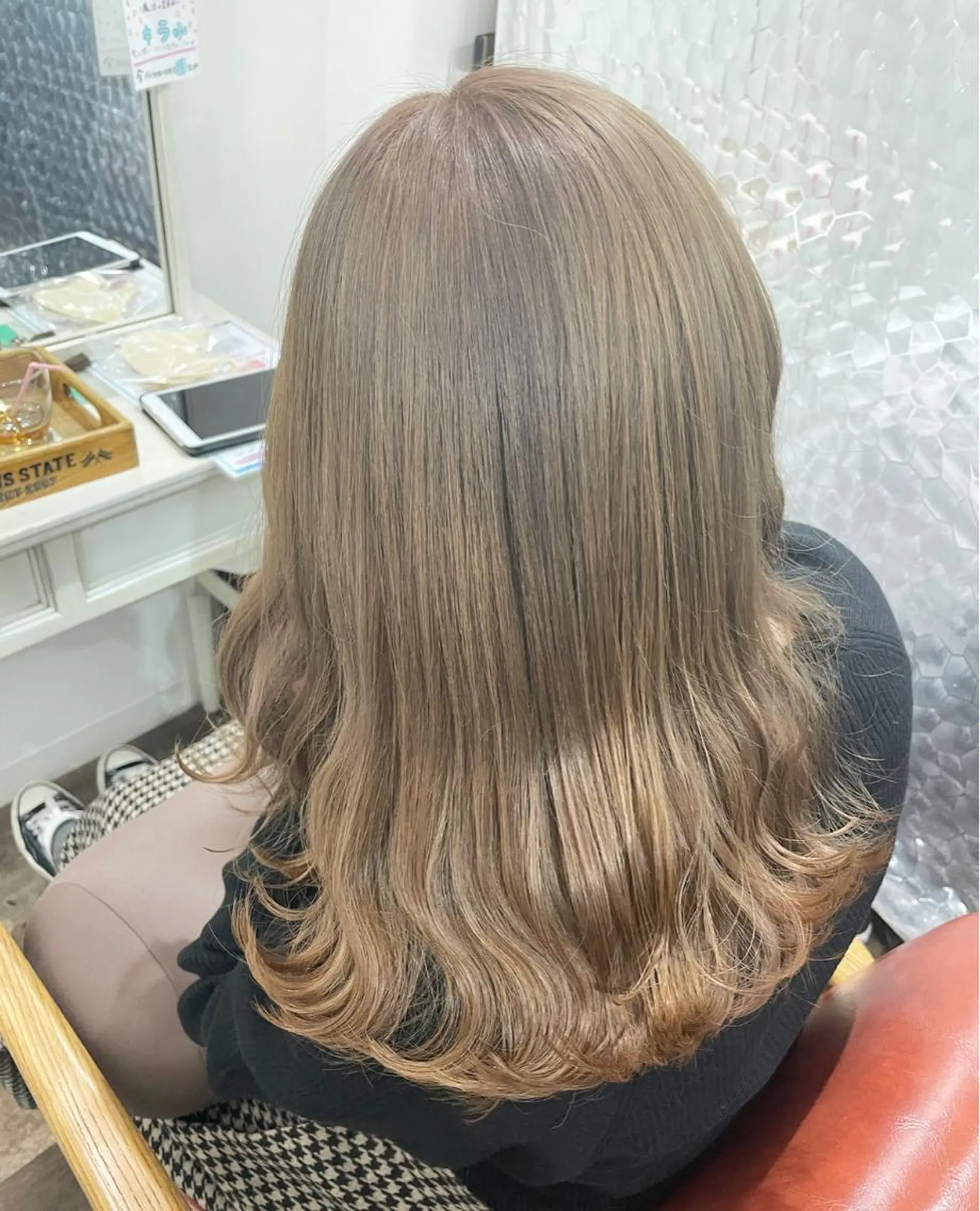 ミディアム カラー ヘアカラー トリートメント 酸性縮毛矯正 梅田茶屋町 Juriのヘアスタイル