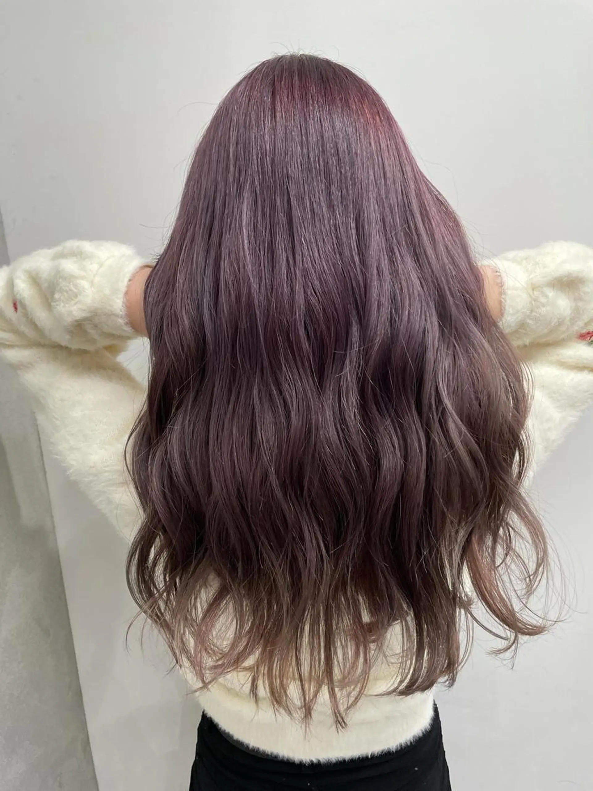 ロング カット ヘアカラー トリートメント 佐々木 芽衣のヘアスタイル