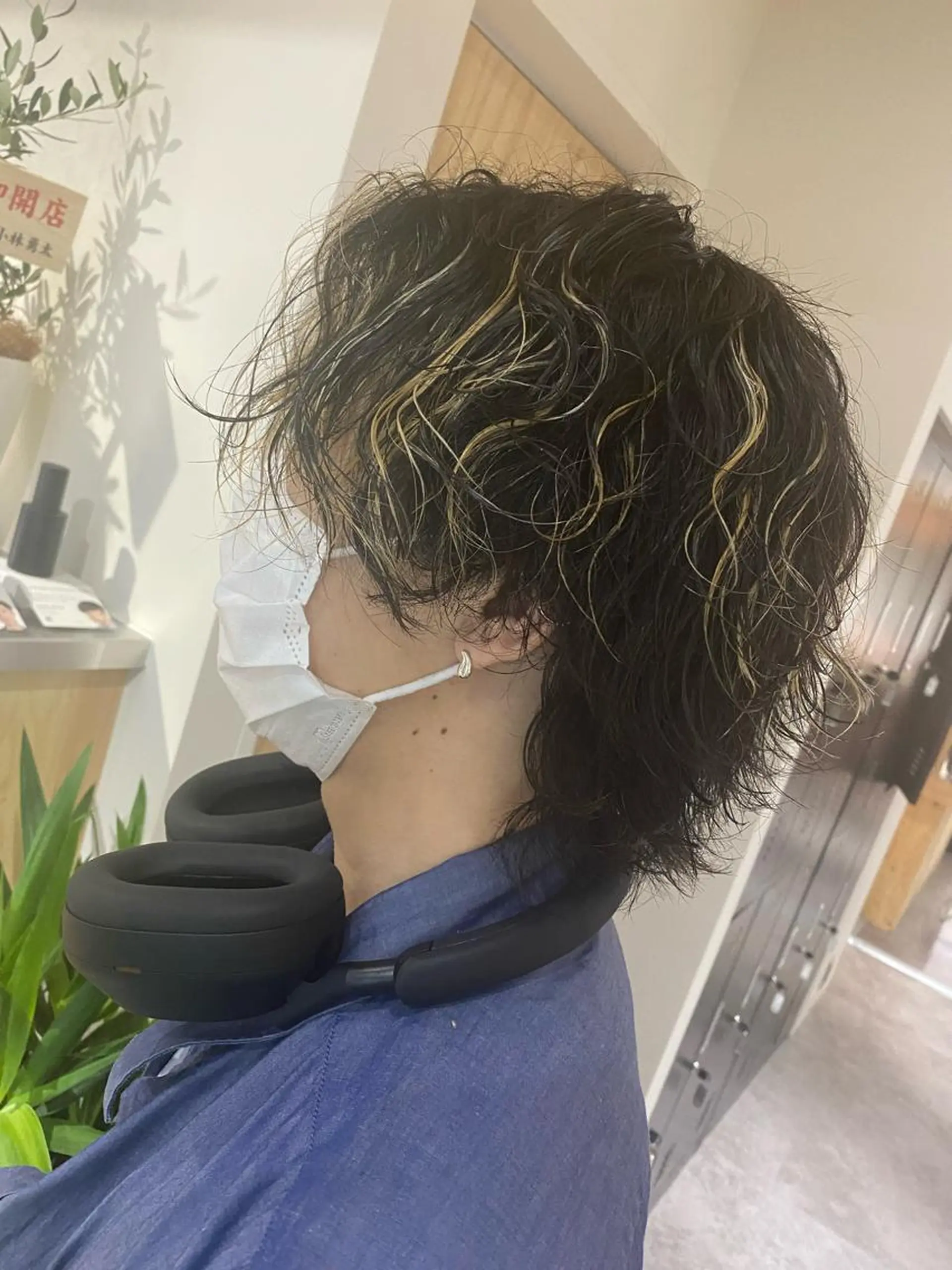 パーマ メンズ 波巻きパーマ メンズウルフカット ウルフカット カット パーマ ヘアセット メンズブリーチカラー /パーマ ごーた立川のヘアスタイル
