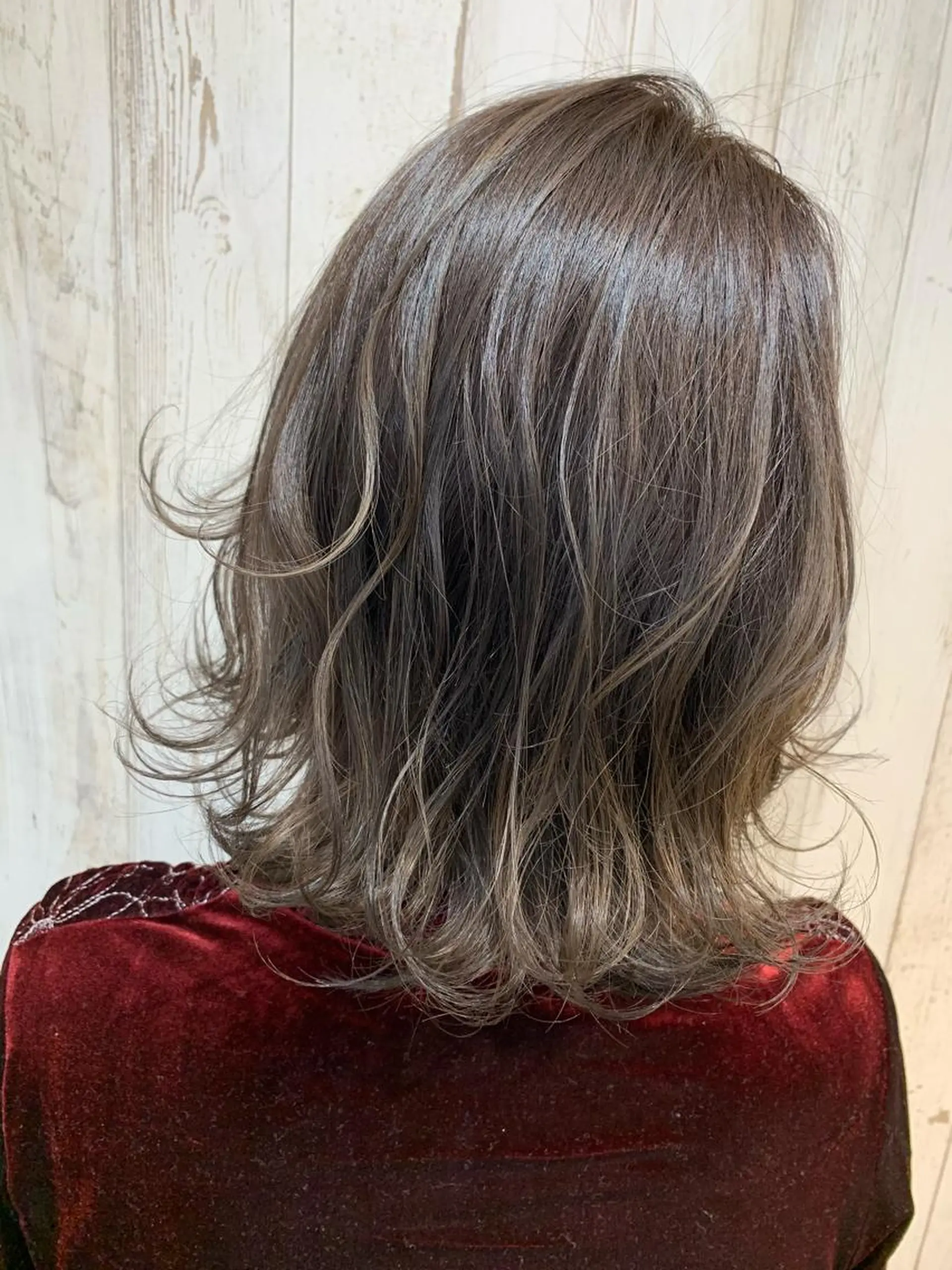 ミディアム カラー 心斎橋韓国ボブ 好原良真のヘアスタイル