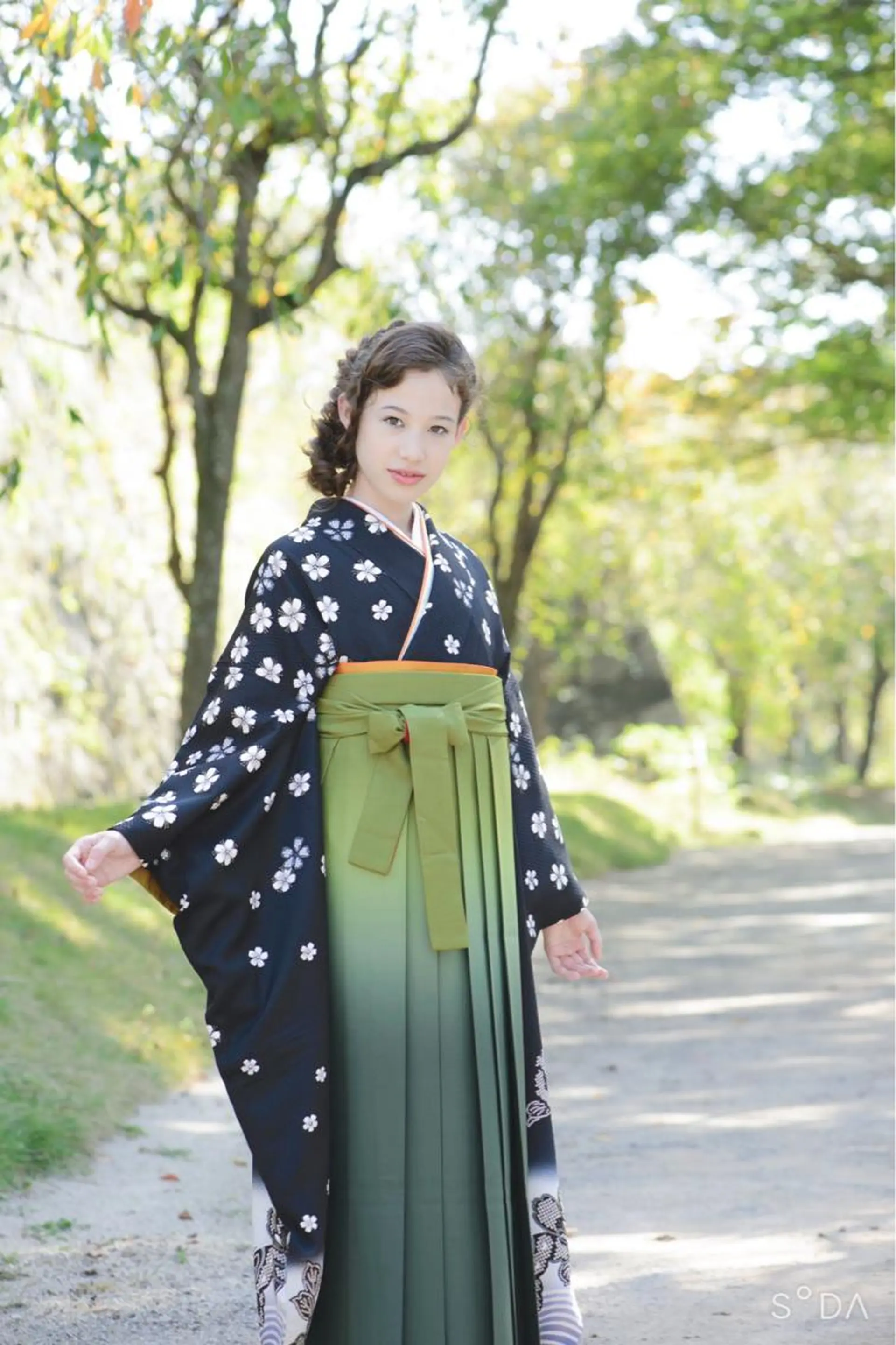 セミロング 早稲田 千尋のヘアスタイル