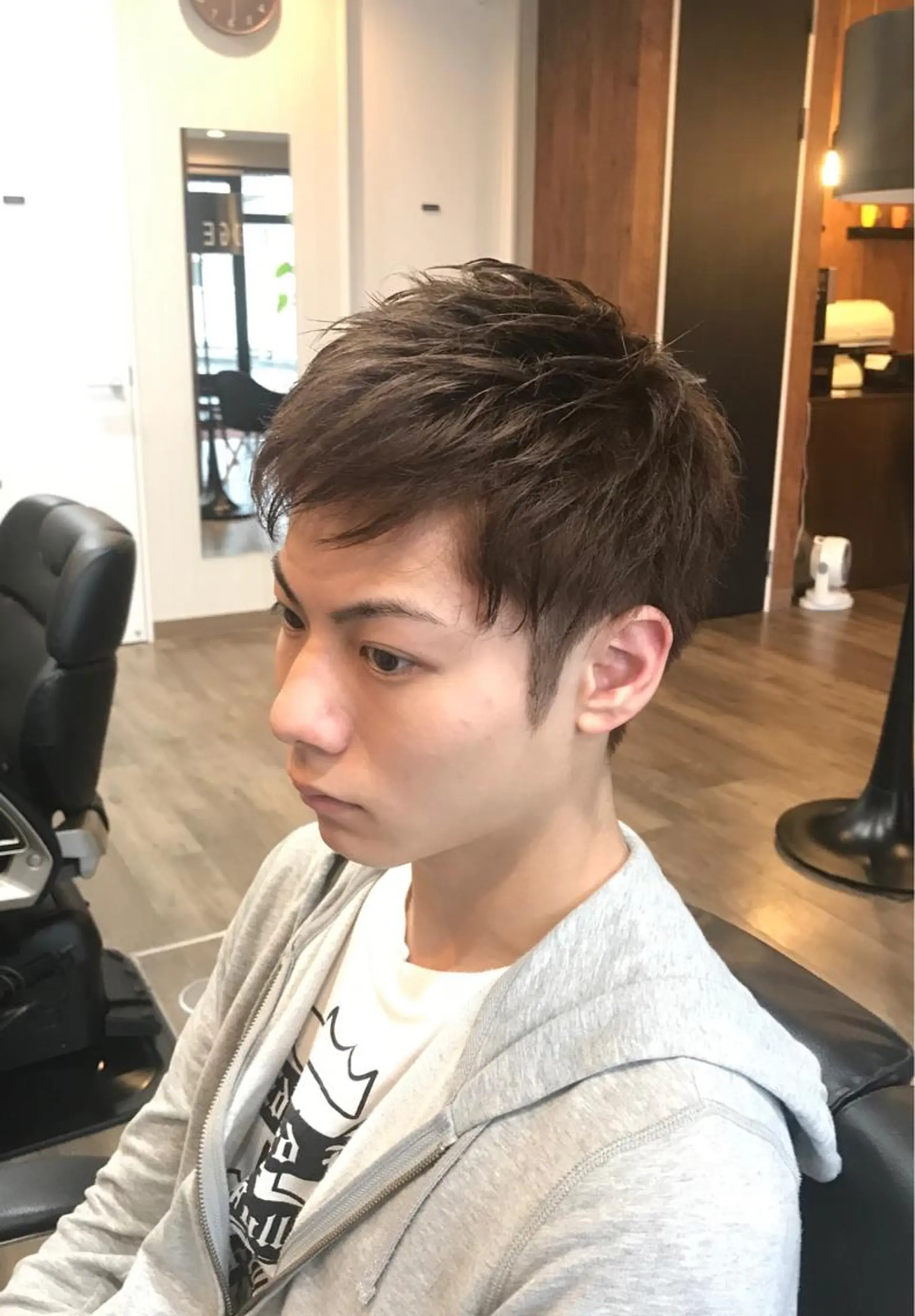 ショート カラー メンズ 小野 康生のヘアスタイル