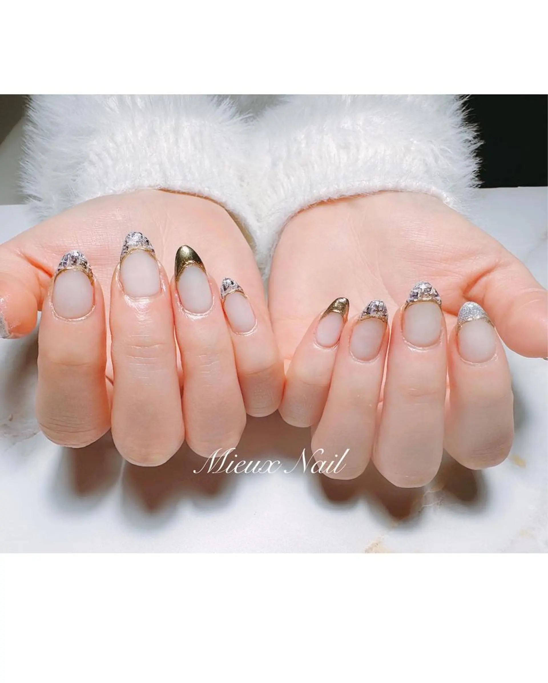 ネイル ブルー フレンチネイル ミラーネイル 春ネイル ツイードネイル ハンドネイル 市川 麻衣子のネイルデザイン