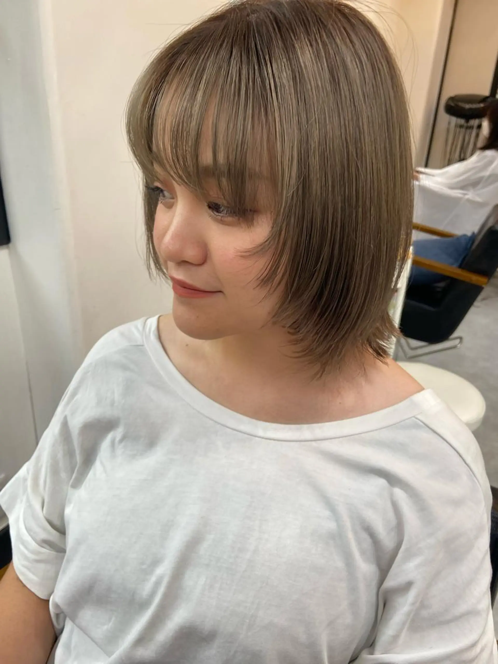 ミディアム 田中 あやなのヘアスタイル