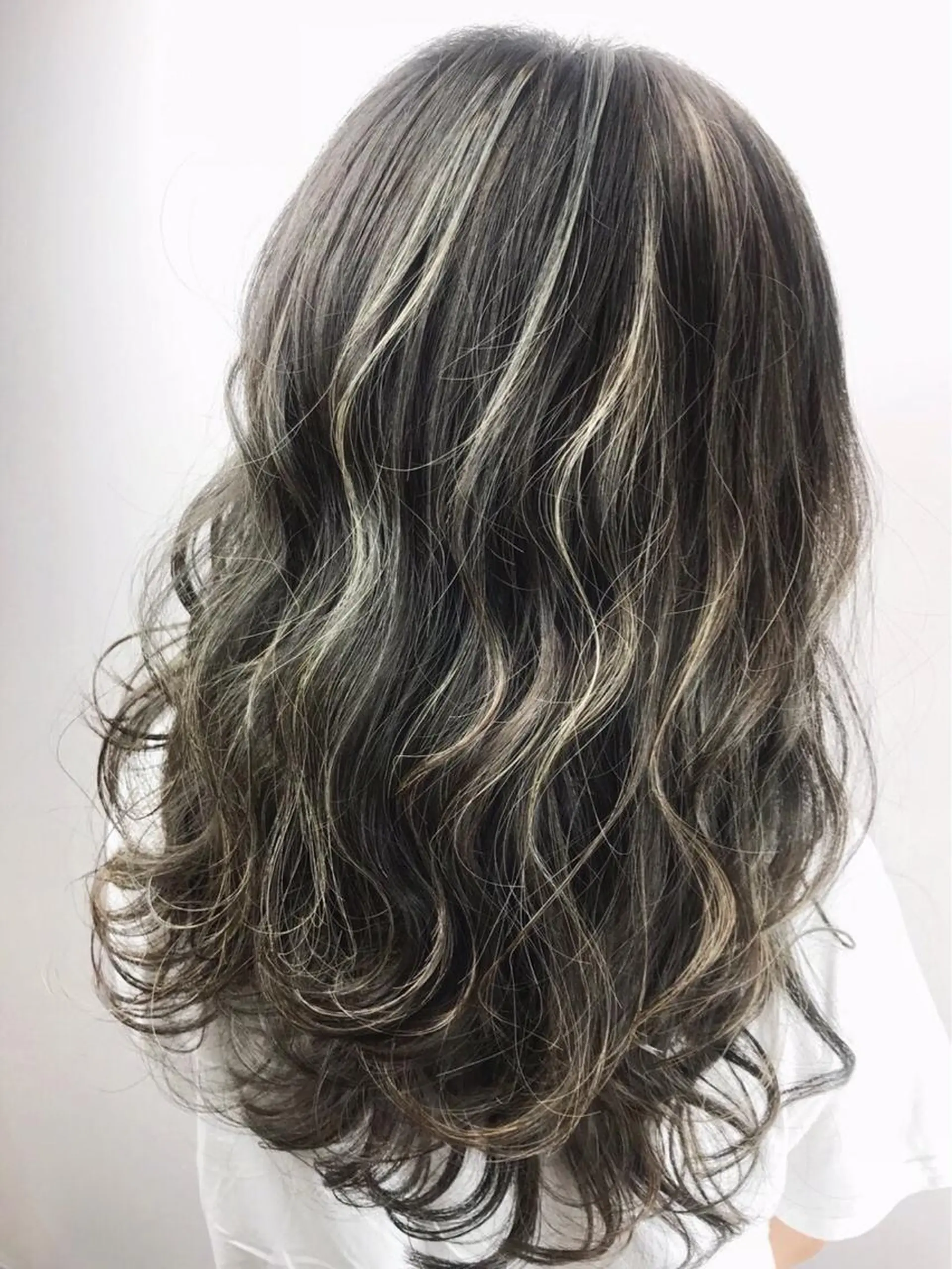 ロング カラー カット ヘアカラー トリートメント 酸性ストレート/ブリ ーチなし/中村 匠のヘアスタイル