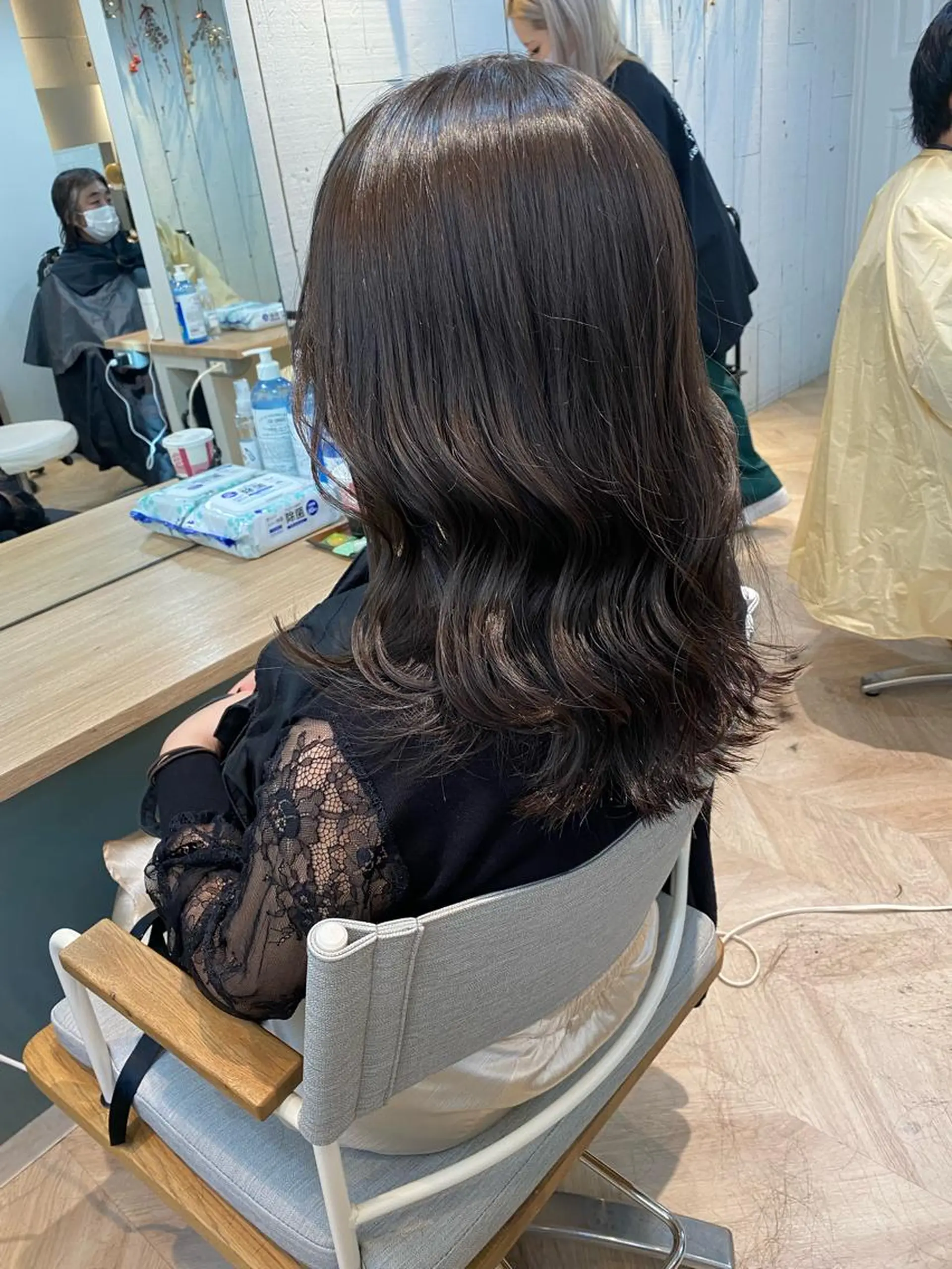 セミロング 似合わせカット カット ヘアカラー トリートメント 西山 恵太郎のヘアスタイル