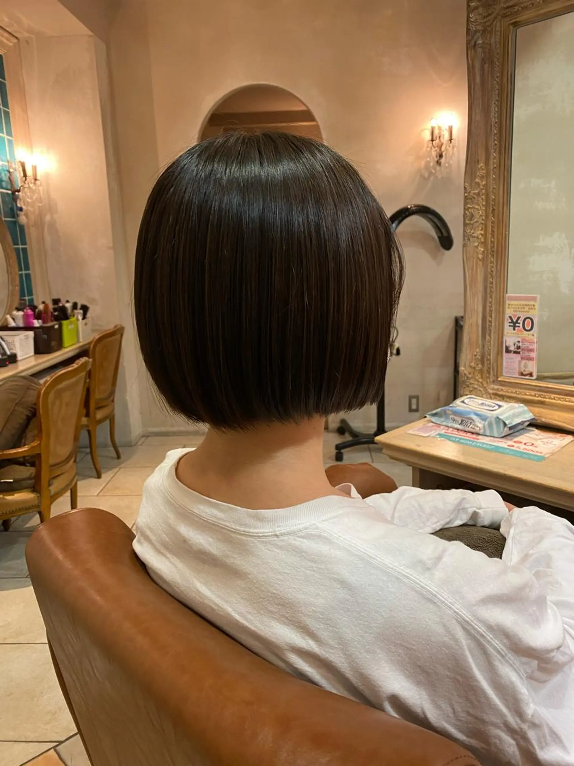 ショート amie by afloat(エイミーバイアフロート)所属・井上 日菜乃のヘアスタイル