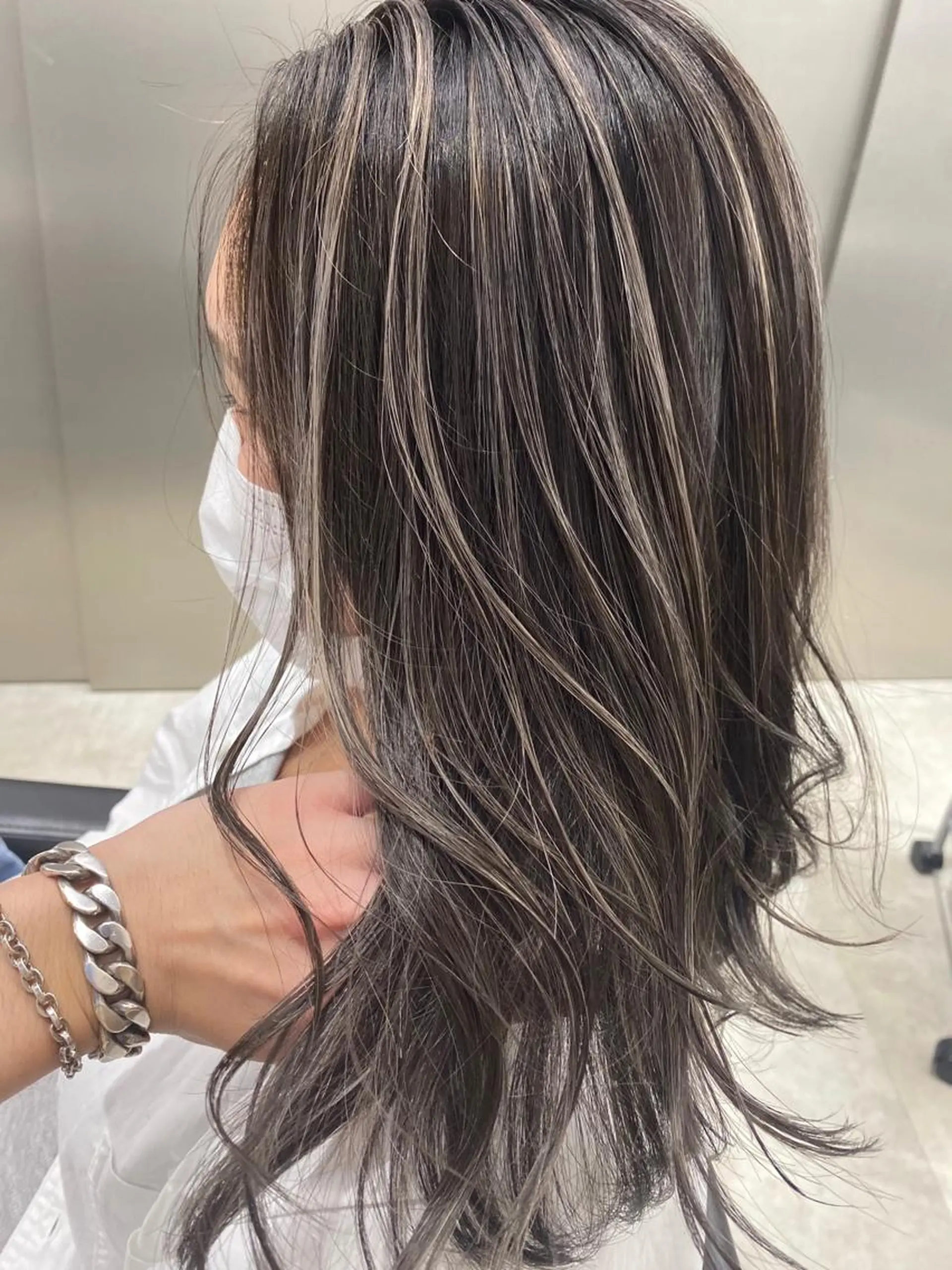 セミロング カラー ヘアアレンジ ヘアカラー 【代表】高山 一真のヘアスタイル