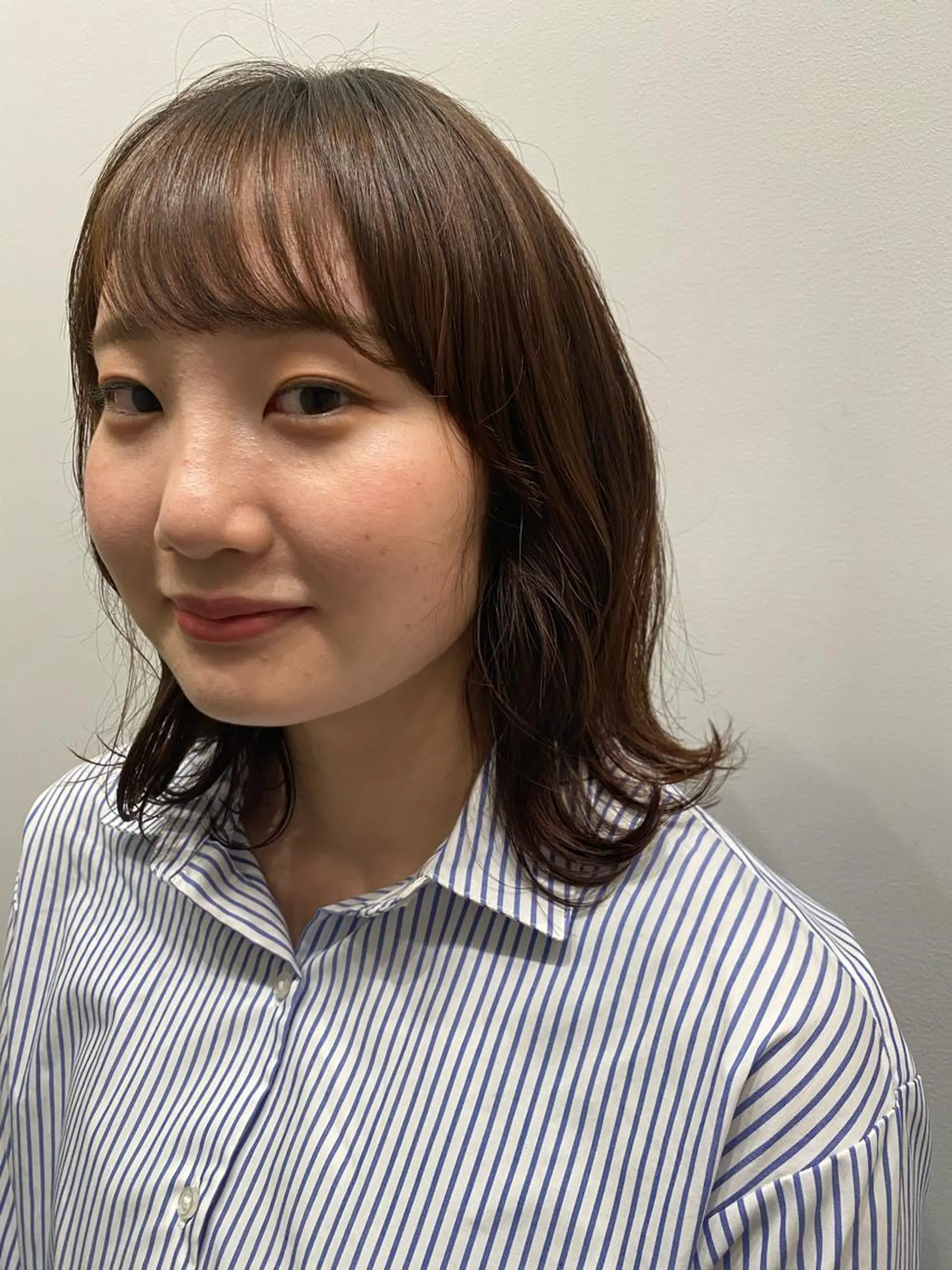ミディアム 壁谷  加保理のヘアスタイル