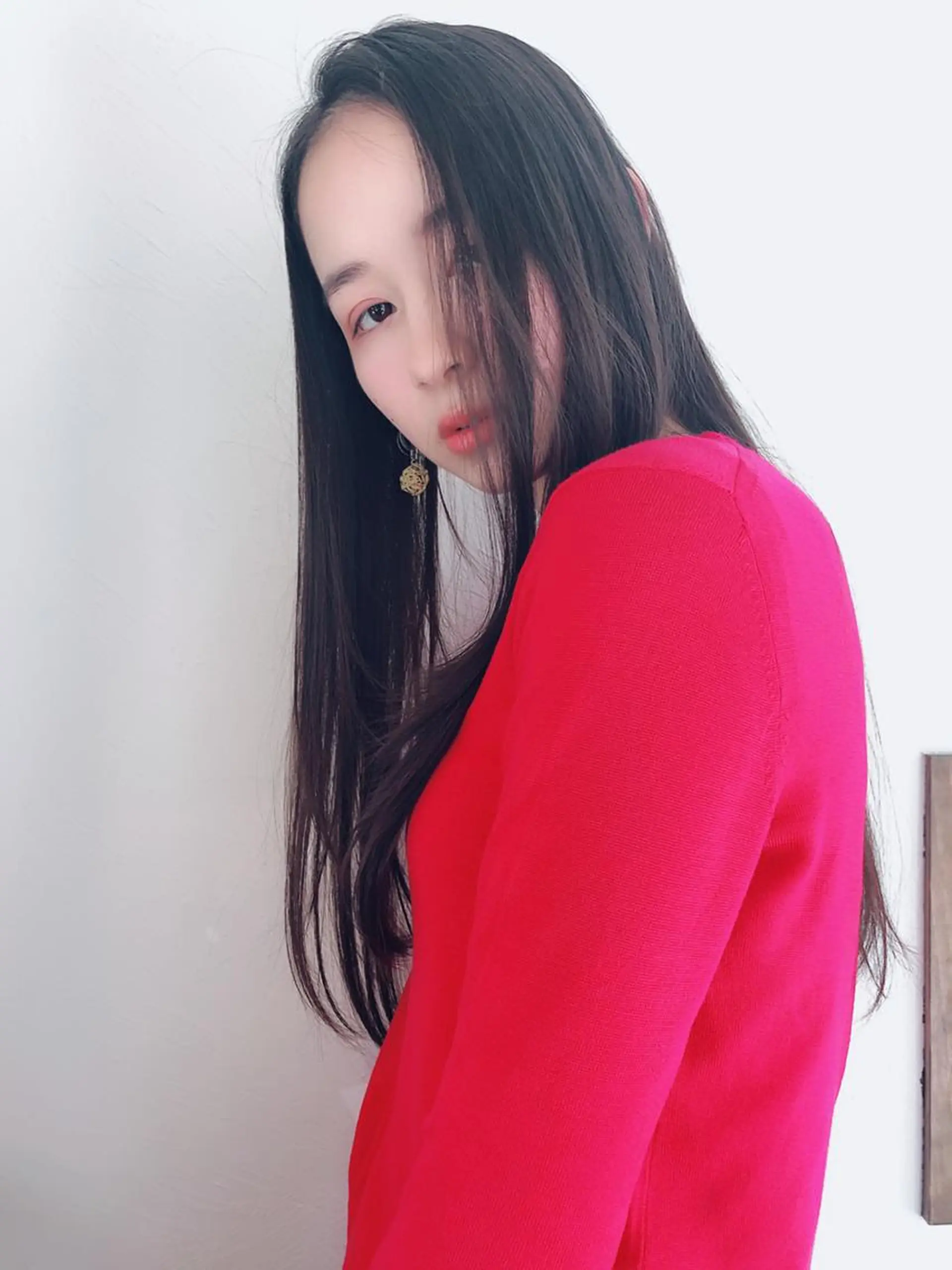 岩本 紋音のヘアスタイル