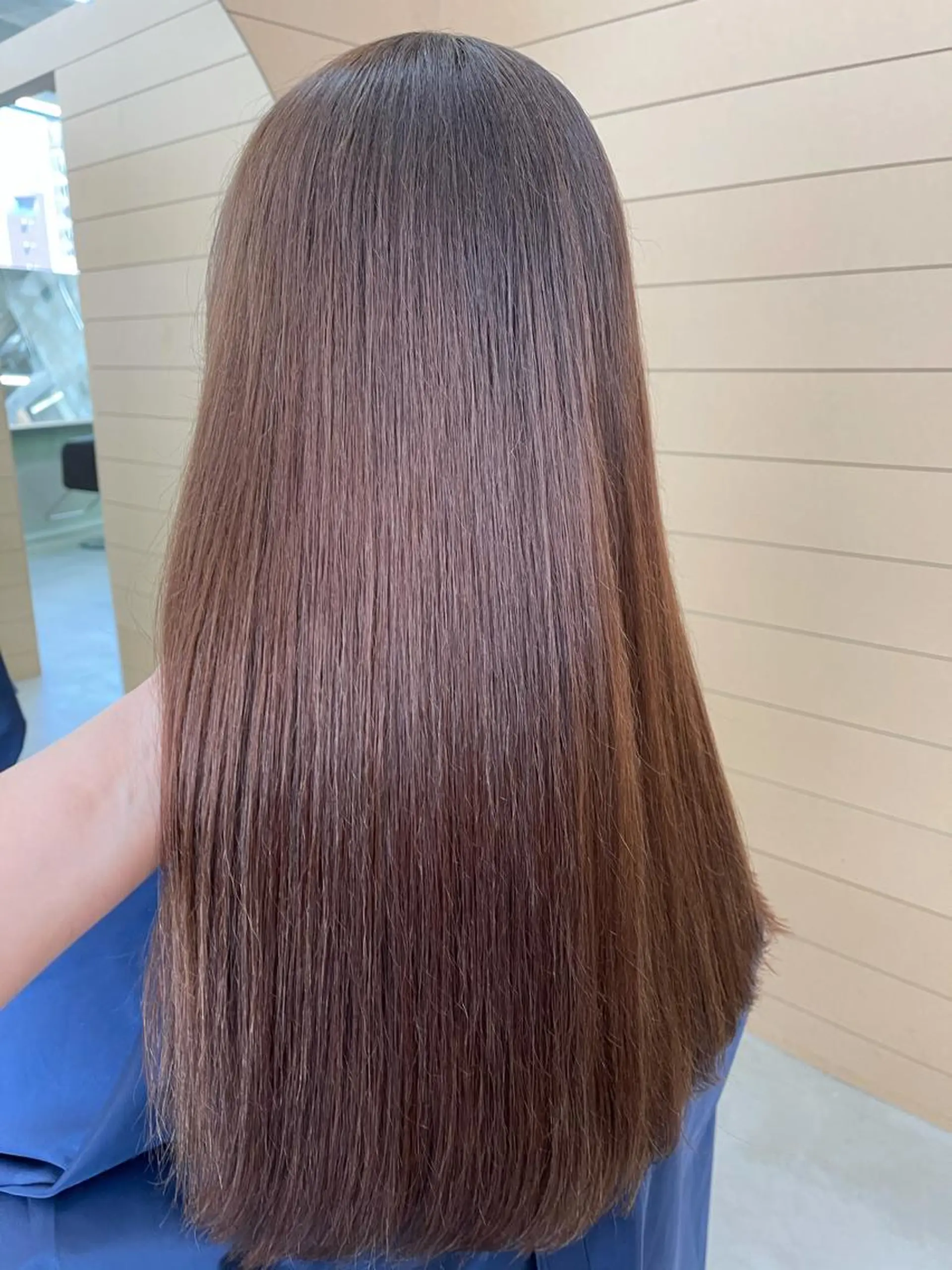 ロング カラー パーマ ヘアアレンジ メンズ キッズ ネイル マツエク・マツパ 髪質改善 トリートメント 赤色 春ネイル 縮毛矯正 MEGUMI megumiのヘアスタイル