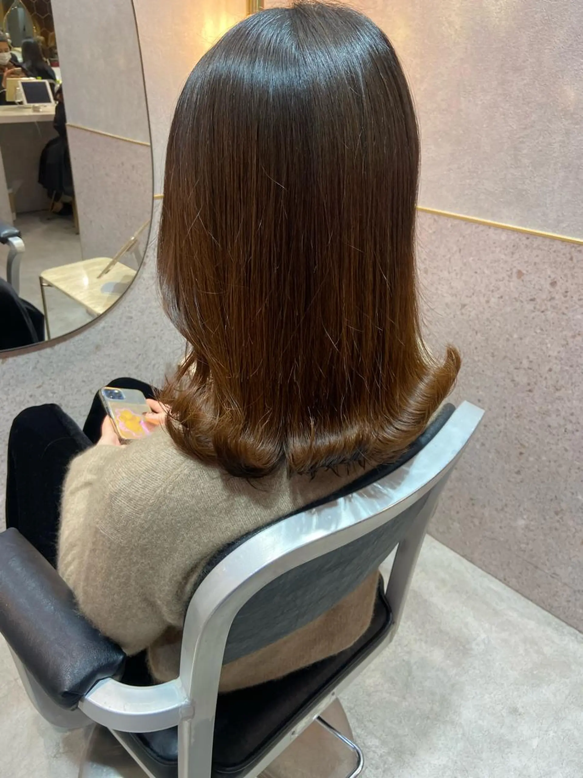 ミディアム くびれヘア 韓国風ヘア 外ハネヘア カット トリートメント 新宿/韓国ヘア 中明度カラー/かやのヘアスタイル