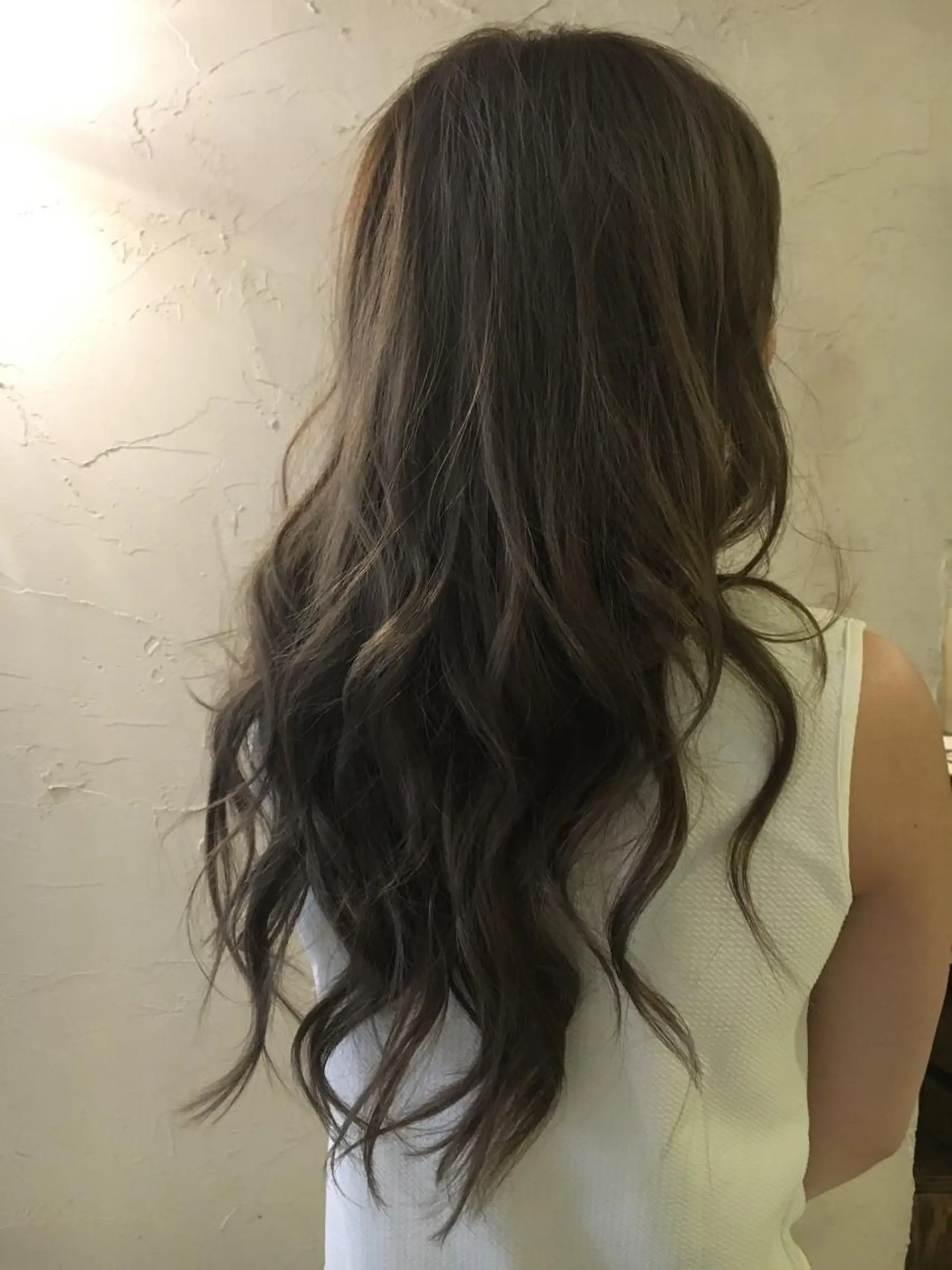 ロング カラー アッシュ LoRE hair 四条河原町　西尾友里のヘアスタイル