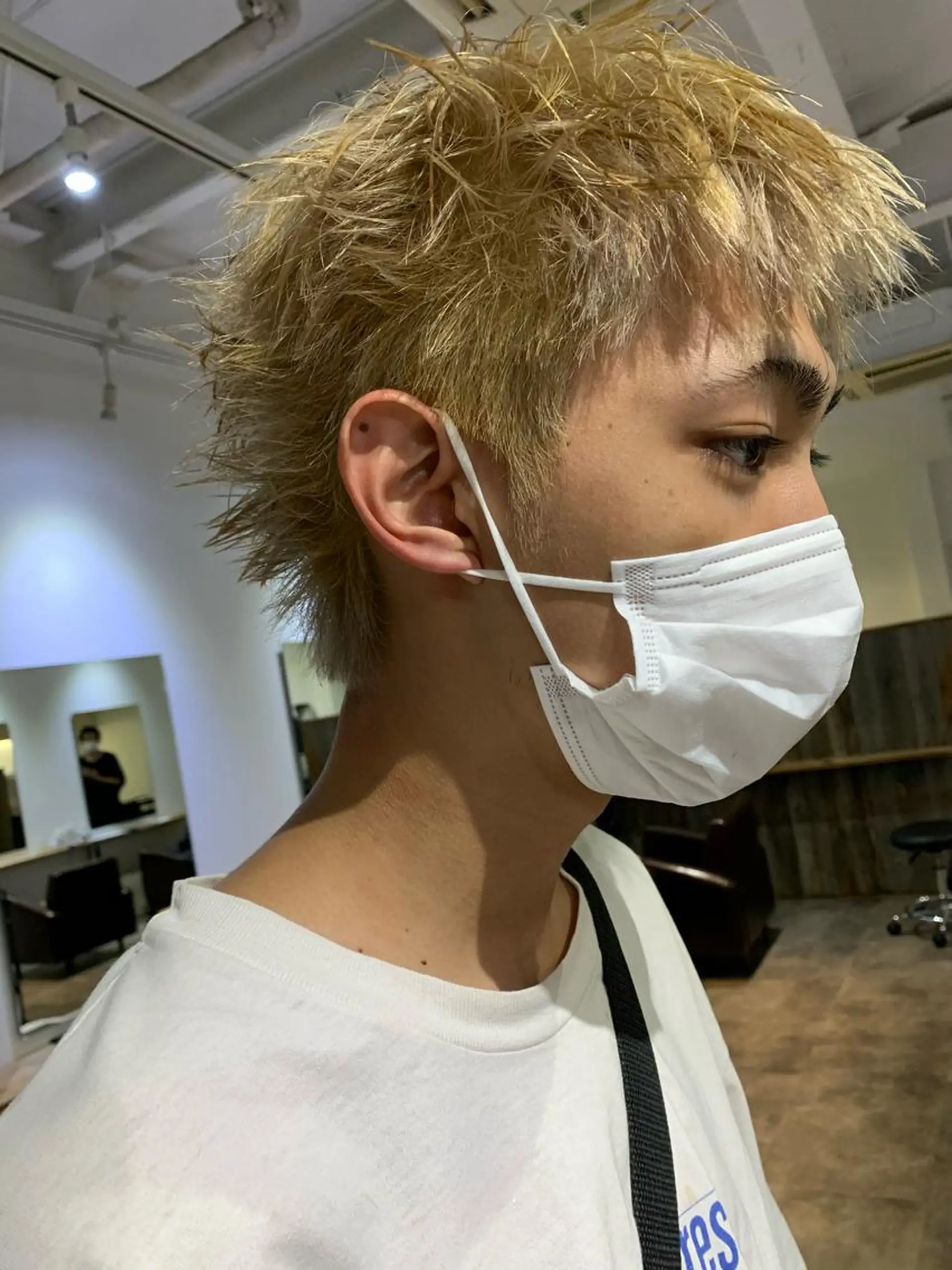 ショート カラー パーマ ヘアアレンジ メンズ パーマ/透明感カラー /ボブ/吉田一生のヘアスタイル