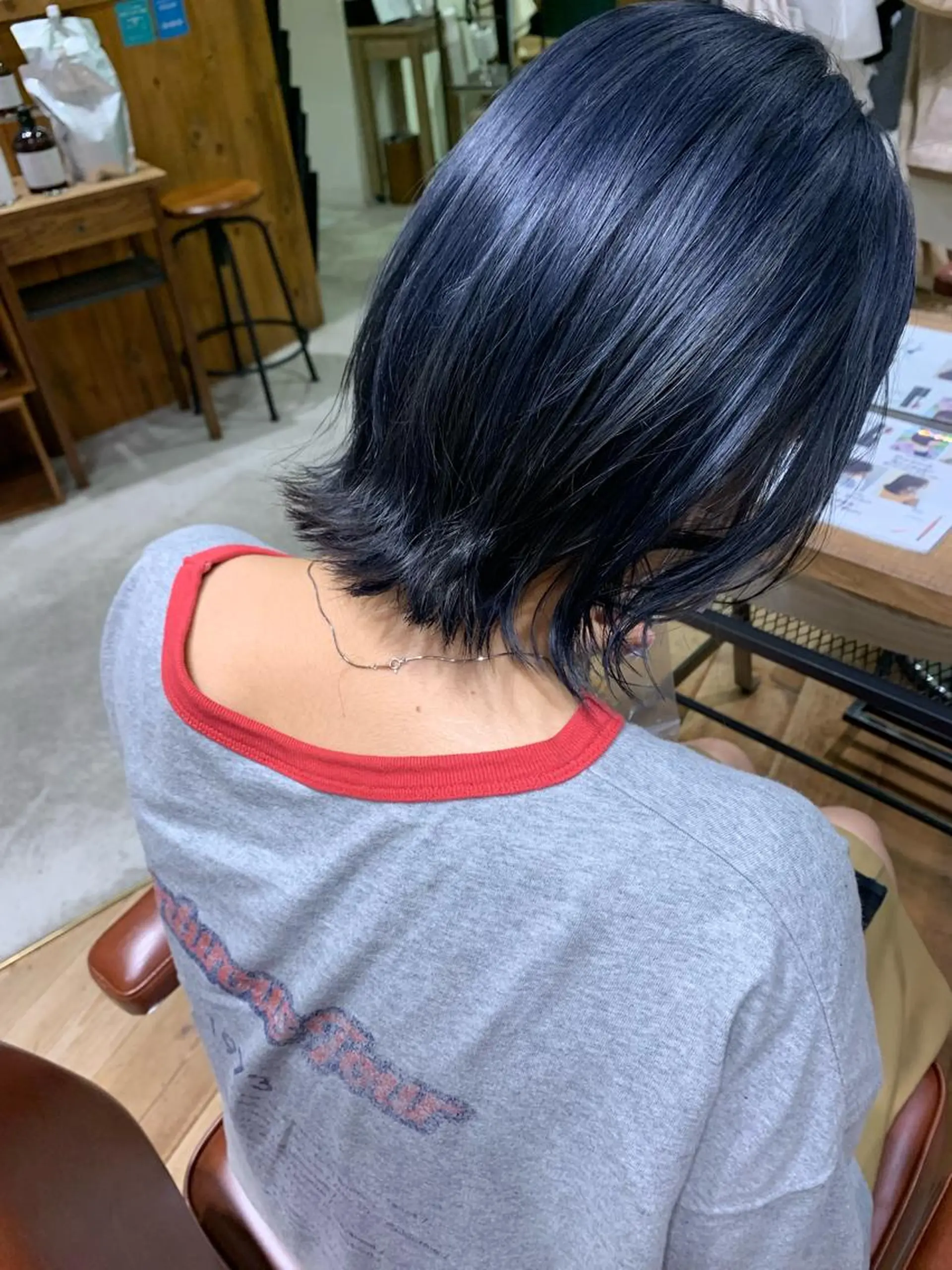 ミディアム カラー ブリーチ ブルーカラー yukie🌷 /暖色🍒梅田サロンのヘアスタイル