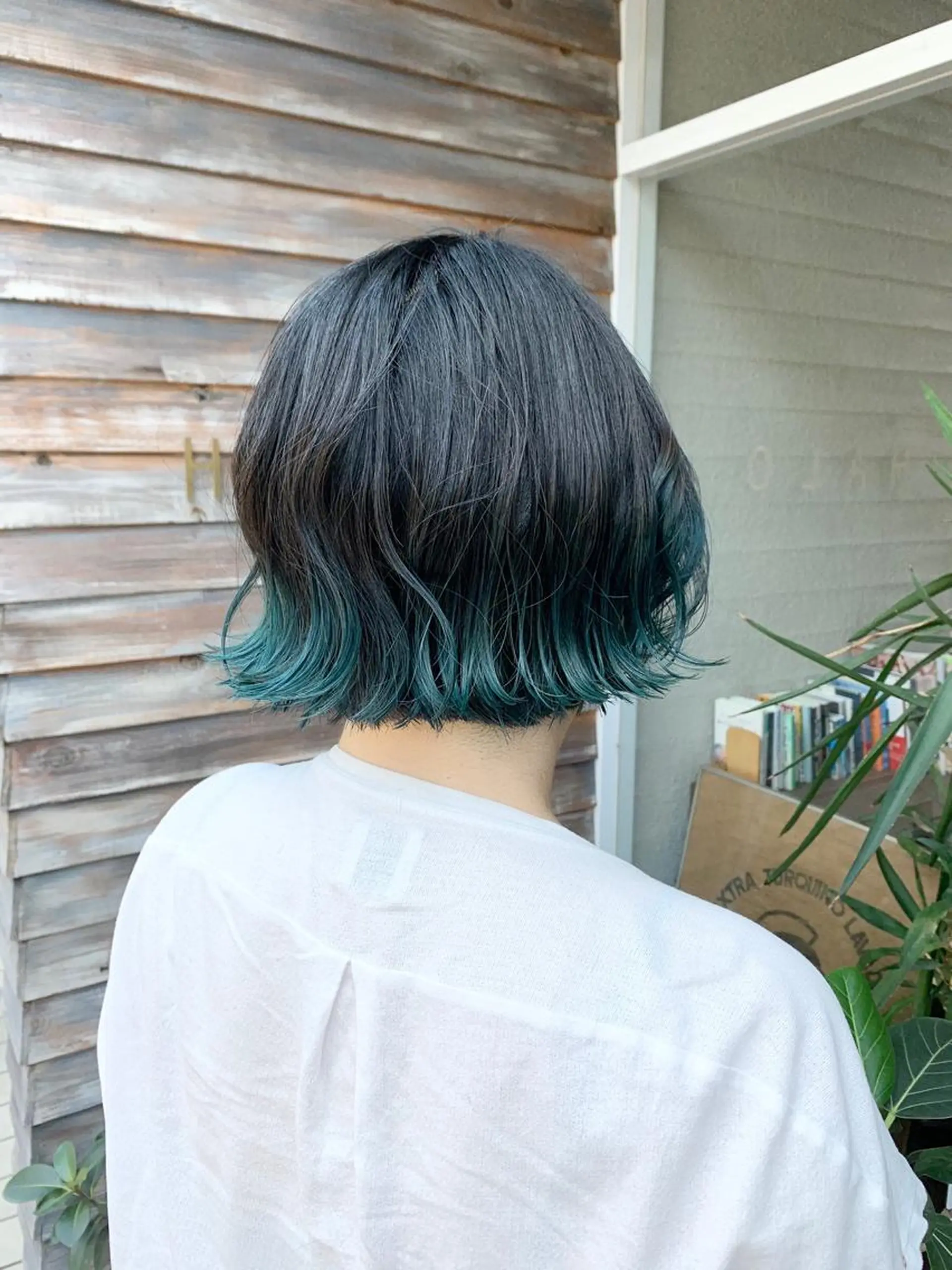 ショート カラー ブルーカラー 竹内 康浩のヘアスタイル