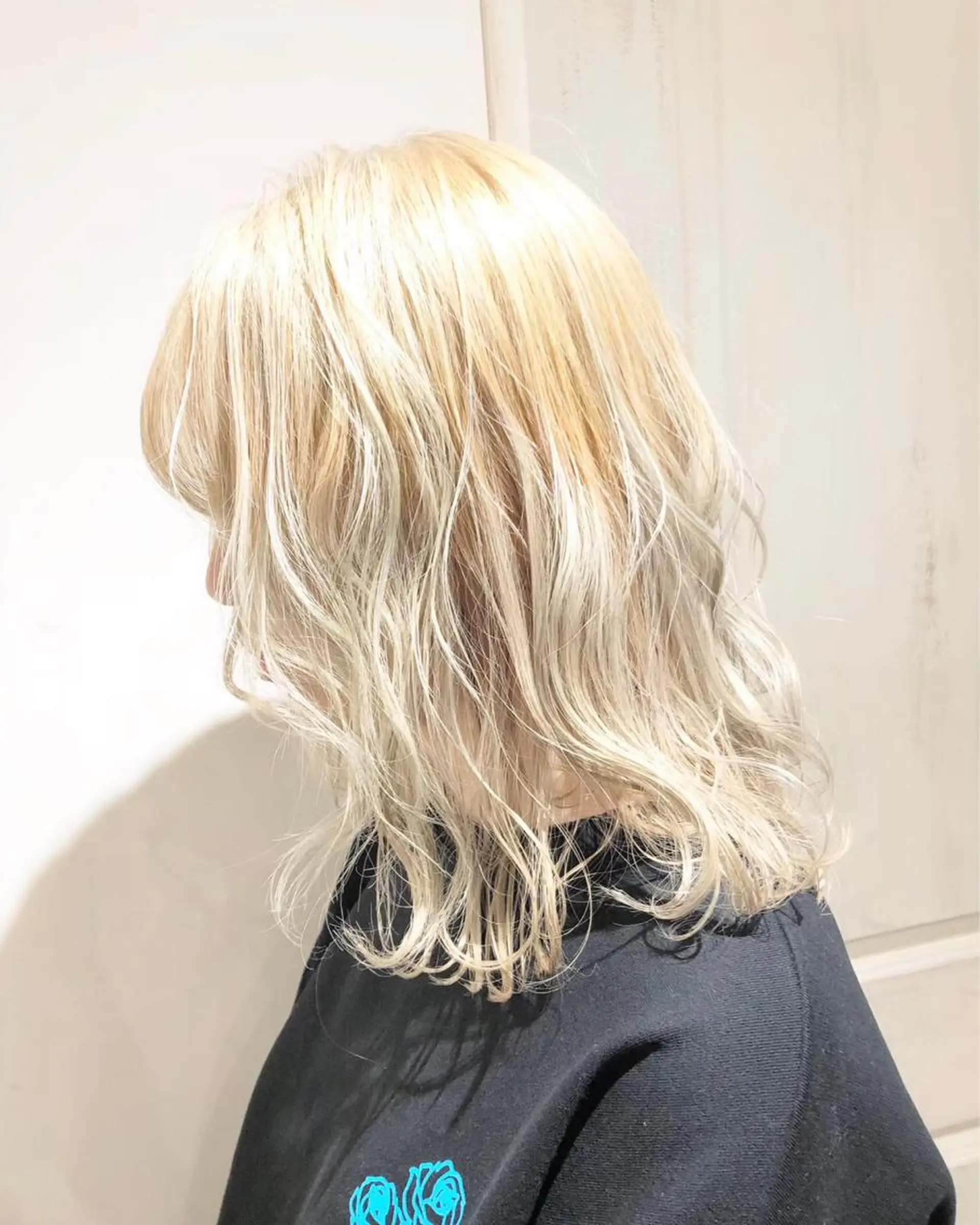 ミディアム カラー 美髪✨髪質改善特化 🦩対馬🦩のヘアスタイル