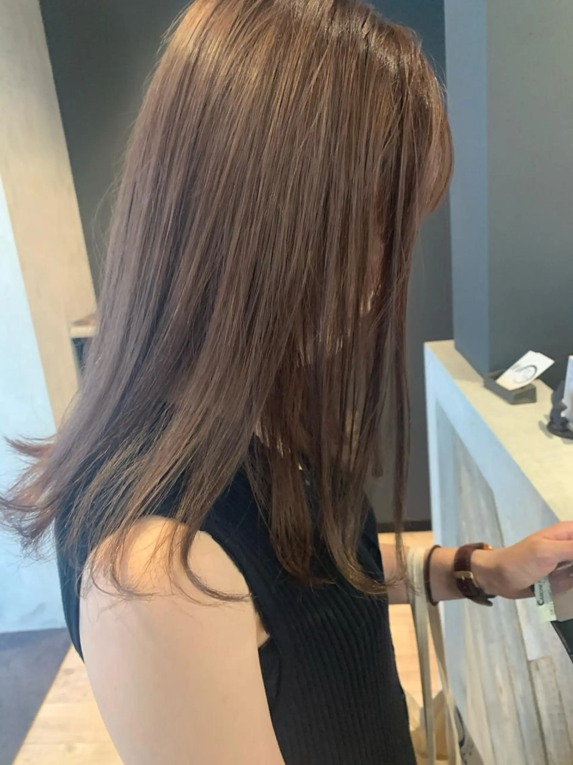 セミロング ボブ/レイヤー/ ショートcovo代表のヘアスタイル