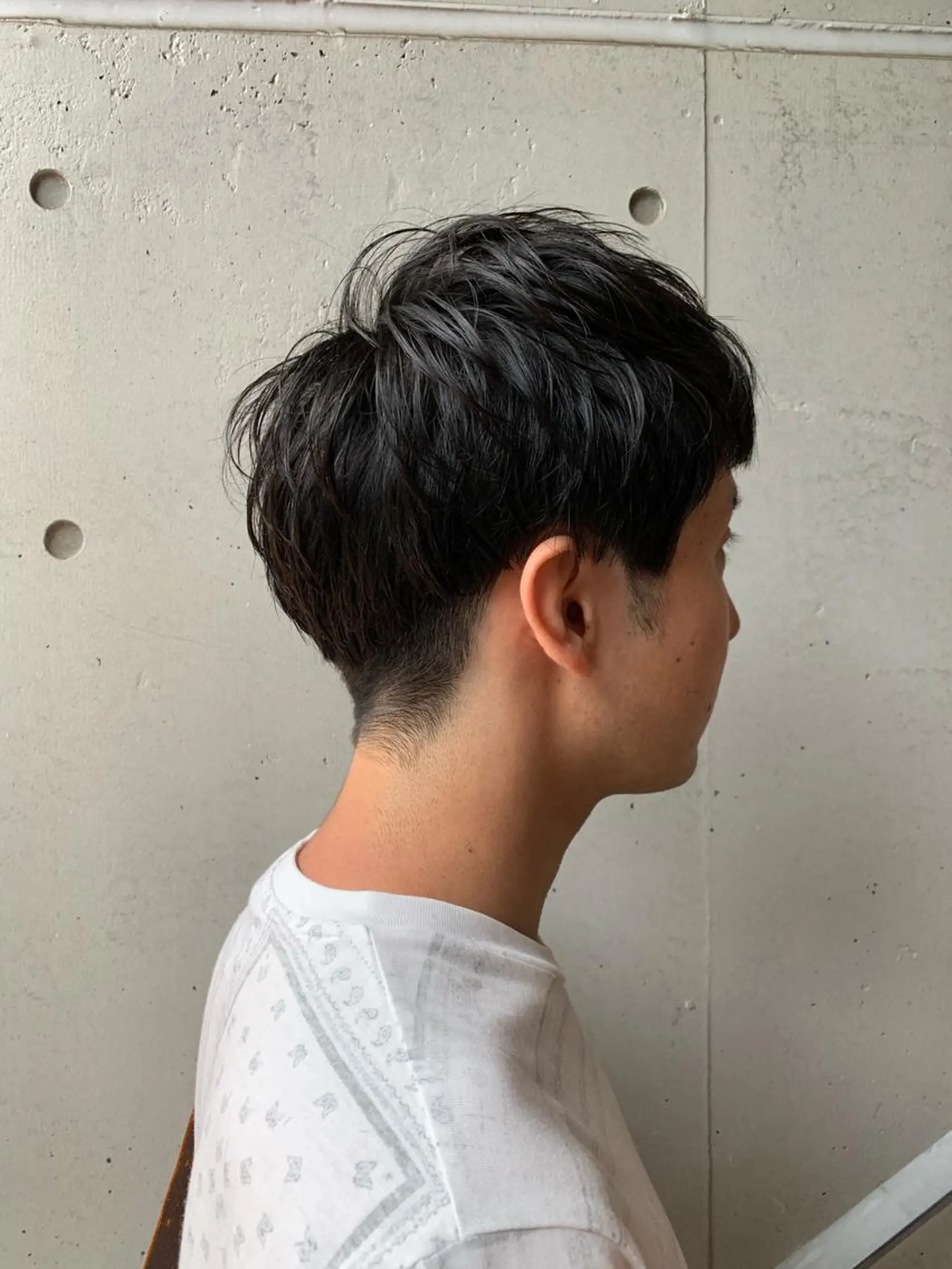 ショート カラー メンズ 鈴木 まりやのヘアスタイル