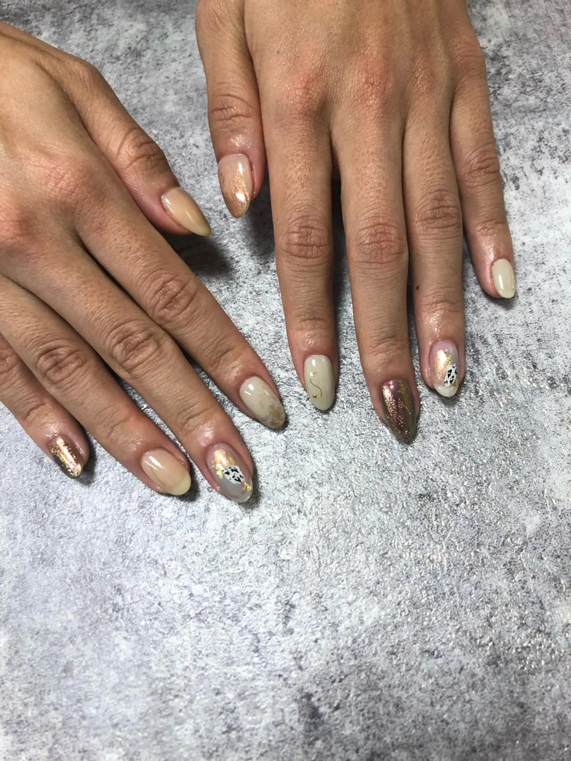 ネイル ハンドネイル 【LINON】 airiのネイルデザイン