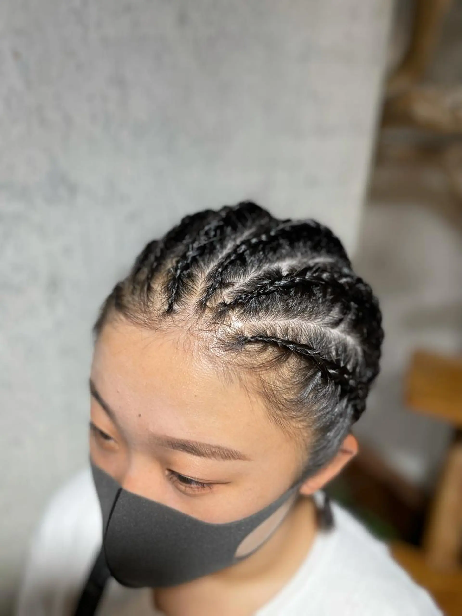 ミディアム 坂野 結子のヘアスタイル