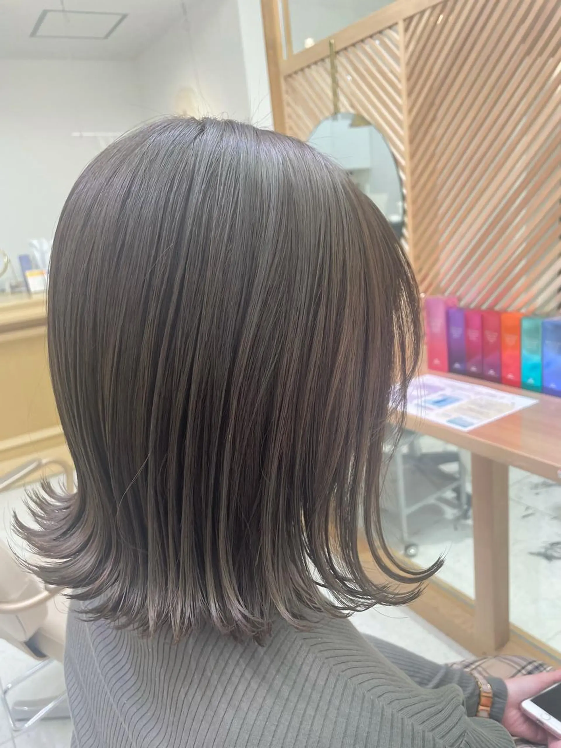 ショート カラー 切りっぱなしボブ グレージュ ボブ ヘアカラー 福田千尋/インナー カラー/縮毛矯正のヘアスタイル