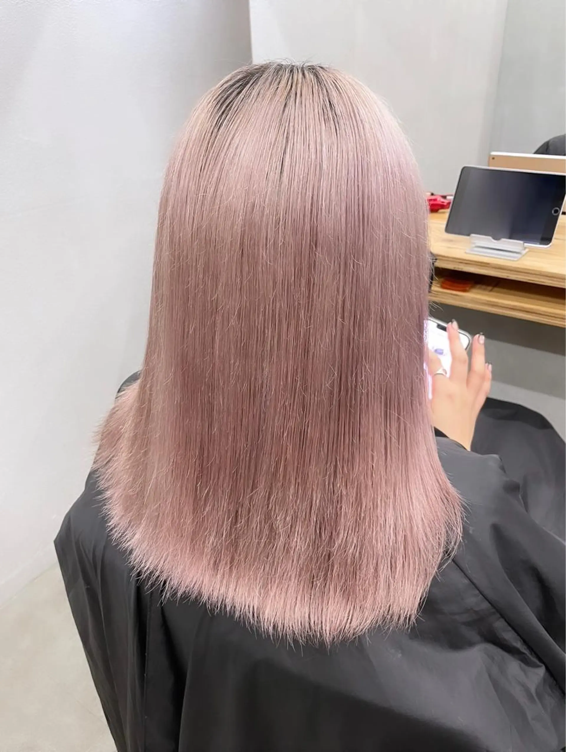 セミロング カラー カット ヘアカラー トリートメント ひより ／novusのヘアスタイル