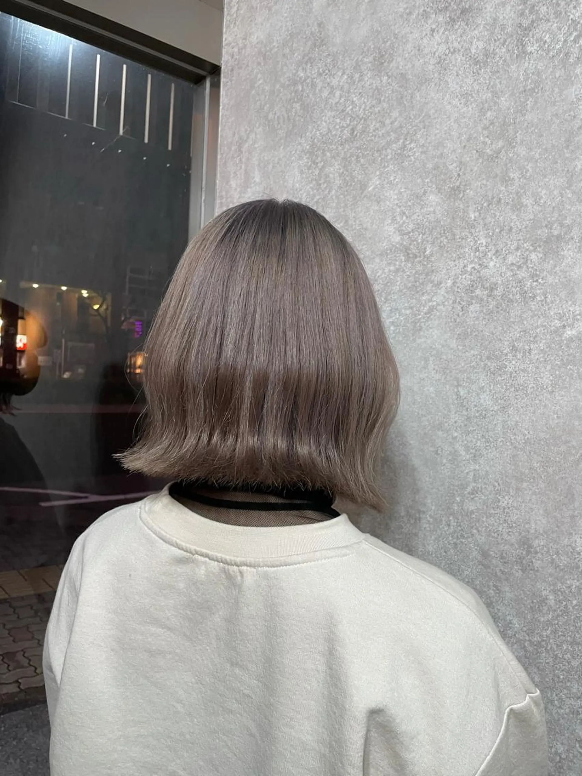 ショート カラー ヘアアレンジ ブリーチ シルバー 🫧ヒシダアキ taboo.i🫧のヘアスタイル