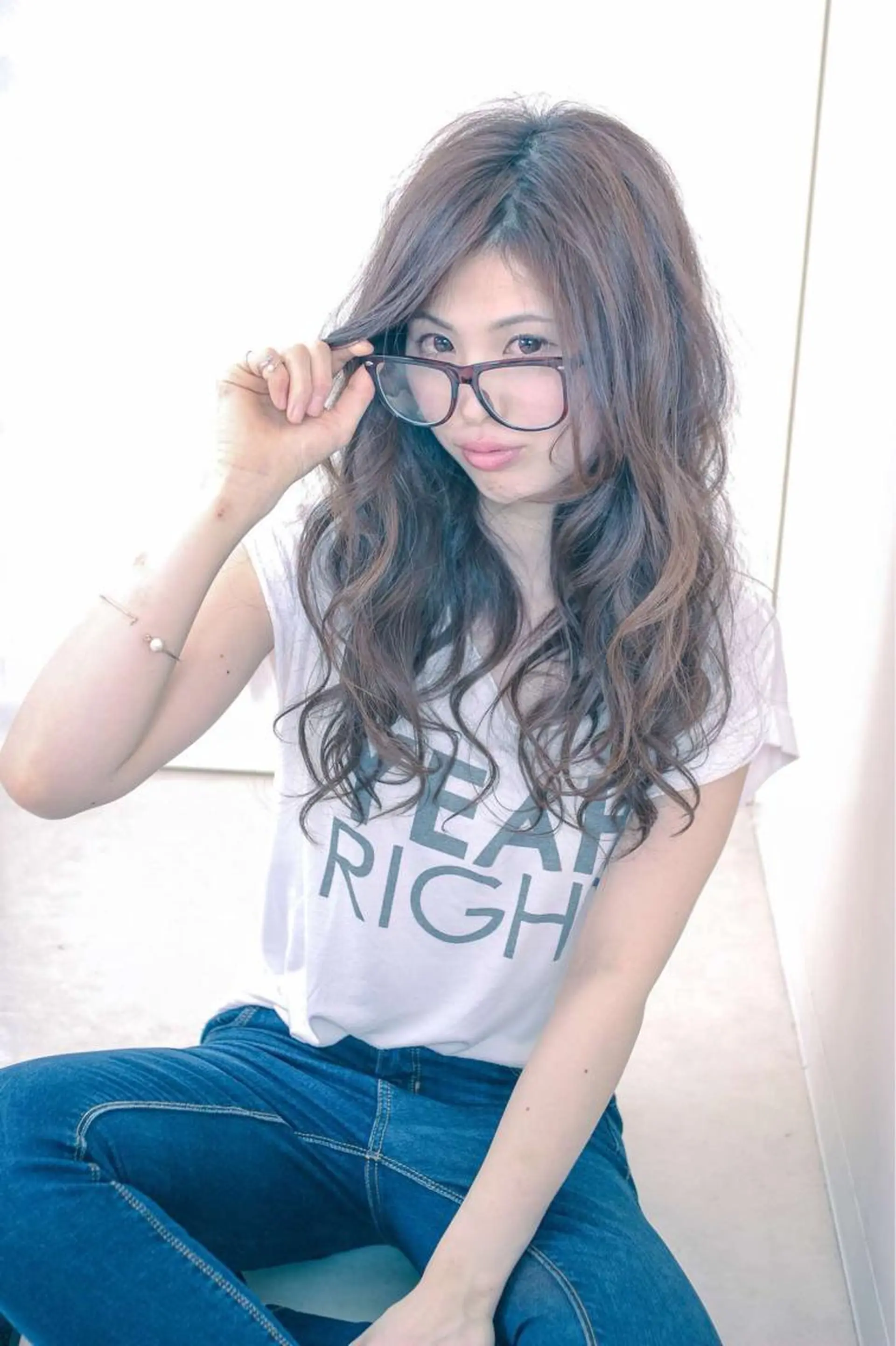 ロング 伊藤 裕貴のヘアスタイル