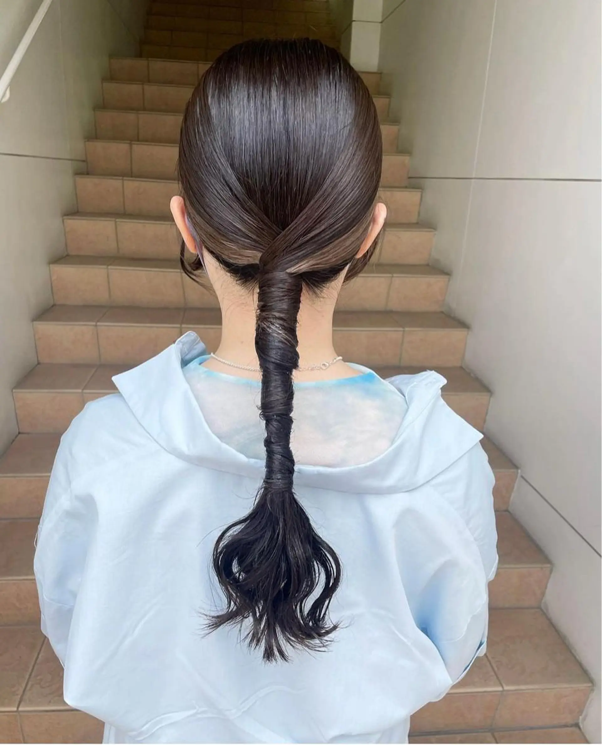 ロング ヘアアレンジ 河西 彩香/ブリーチカラーのヘアスタイル