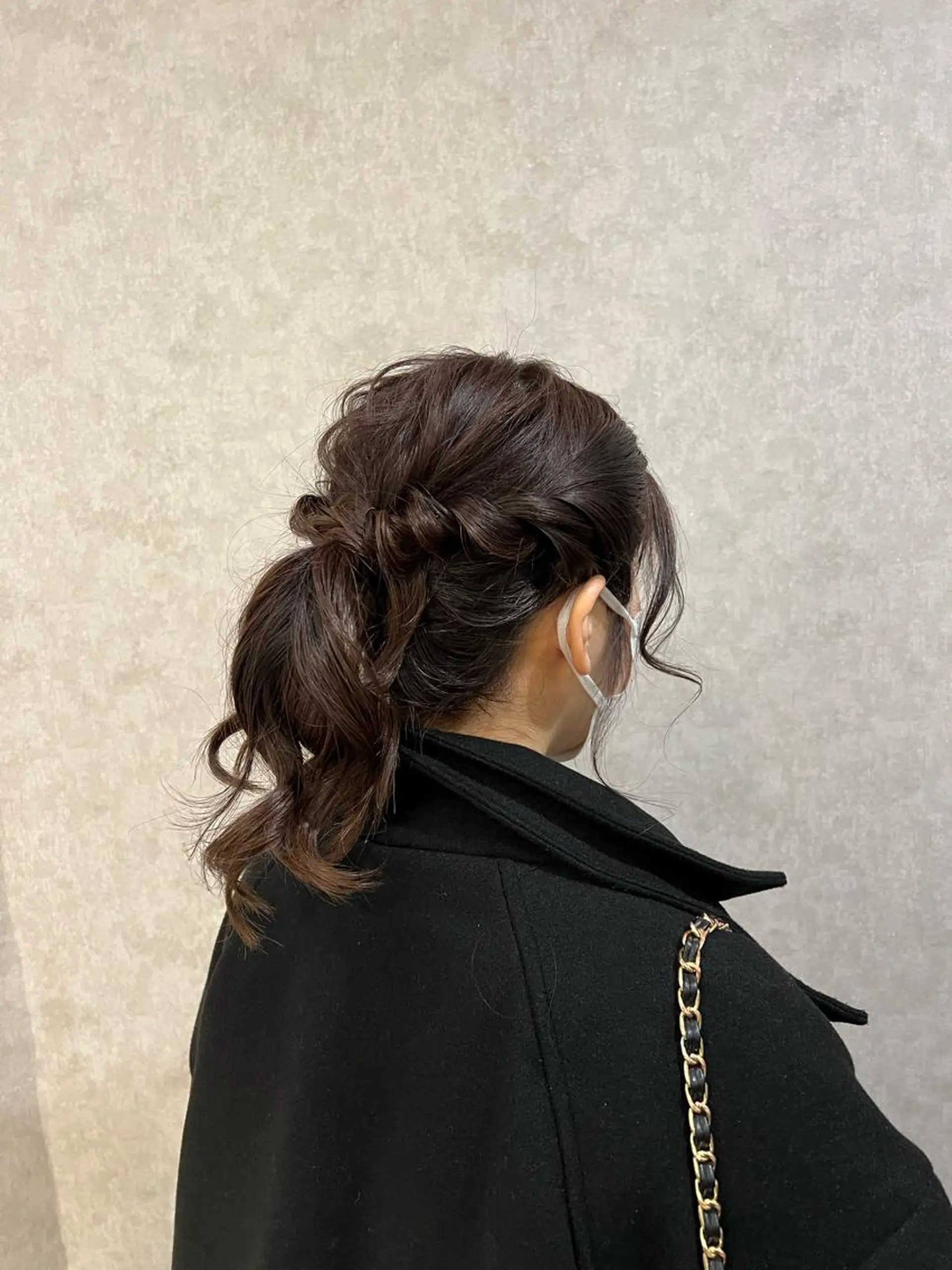 セミロング Rio/ヘアセット/ ハイトーンカラーのヘアスタイル