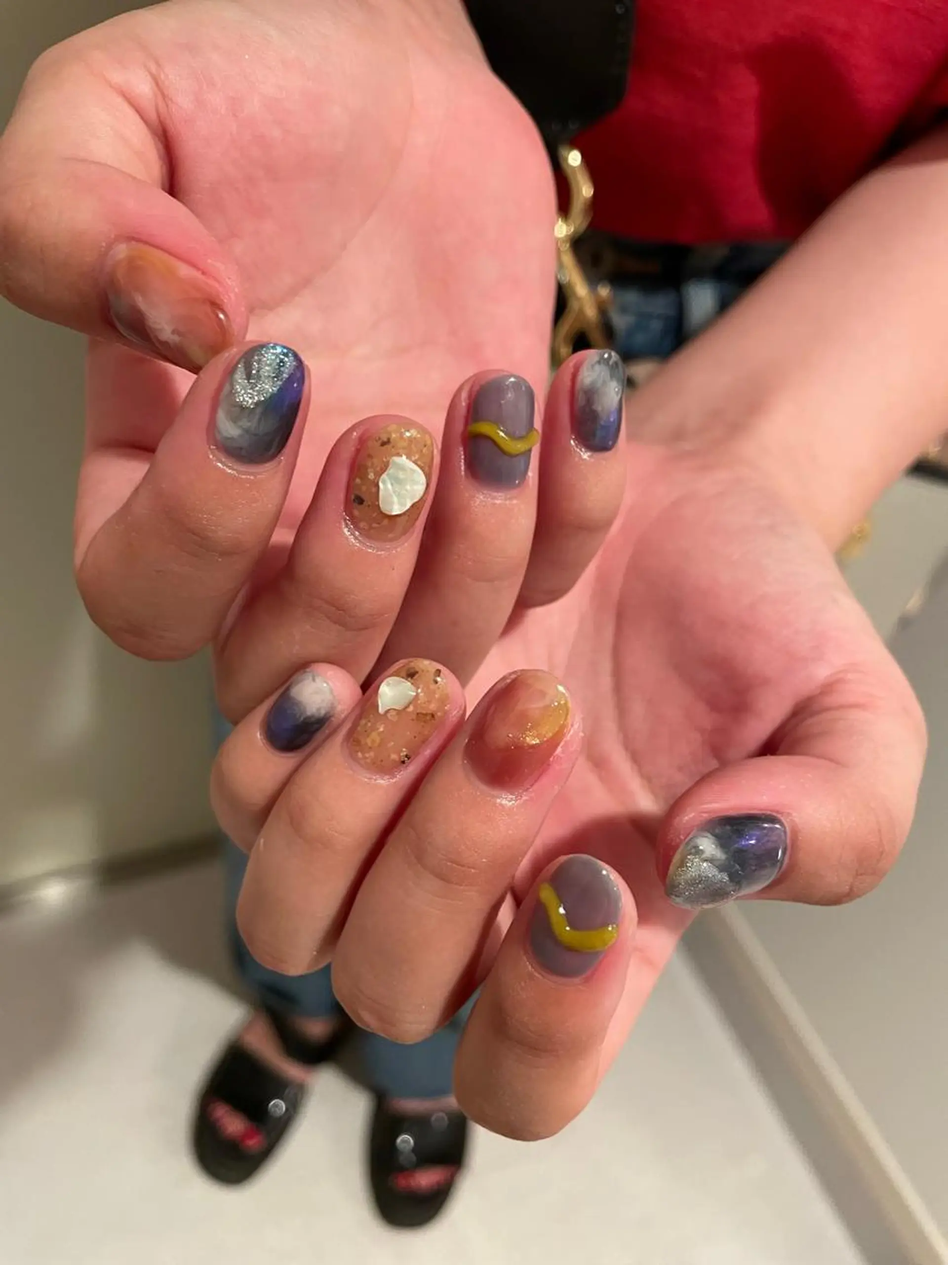 ネイル ハンドネイル ハンドケア Ami 🦥のネイルデザイン