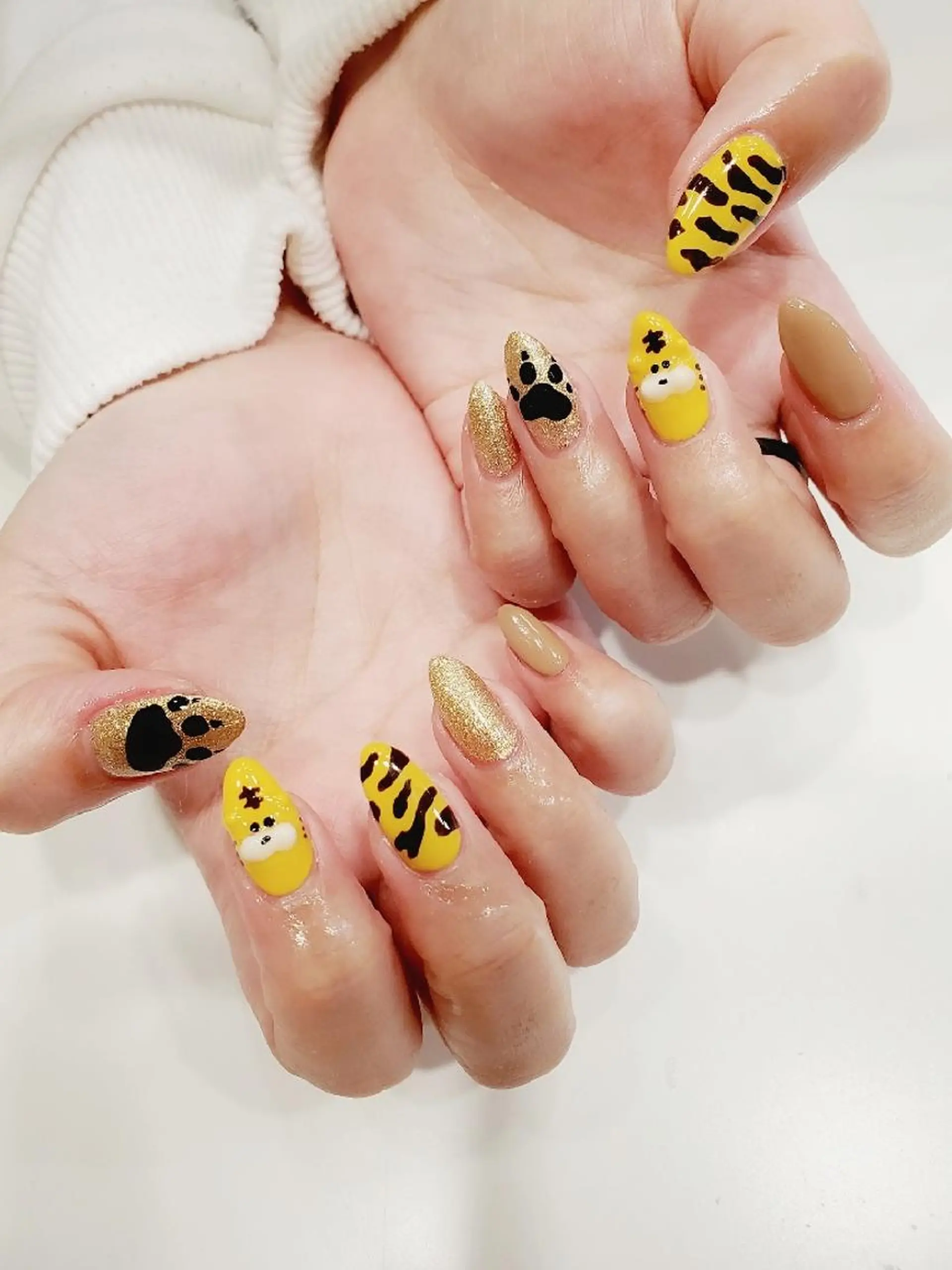 ネイル 早坂  のネイルデザイン