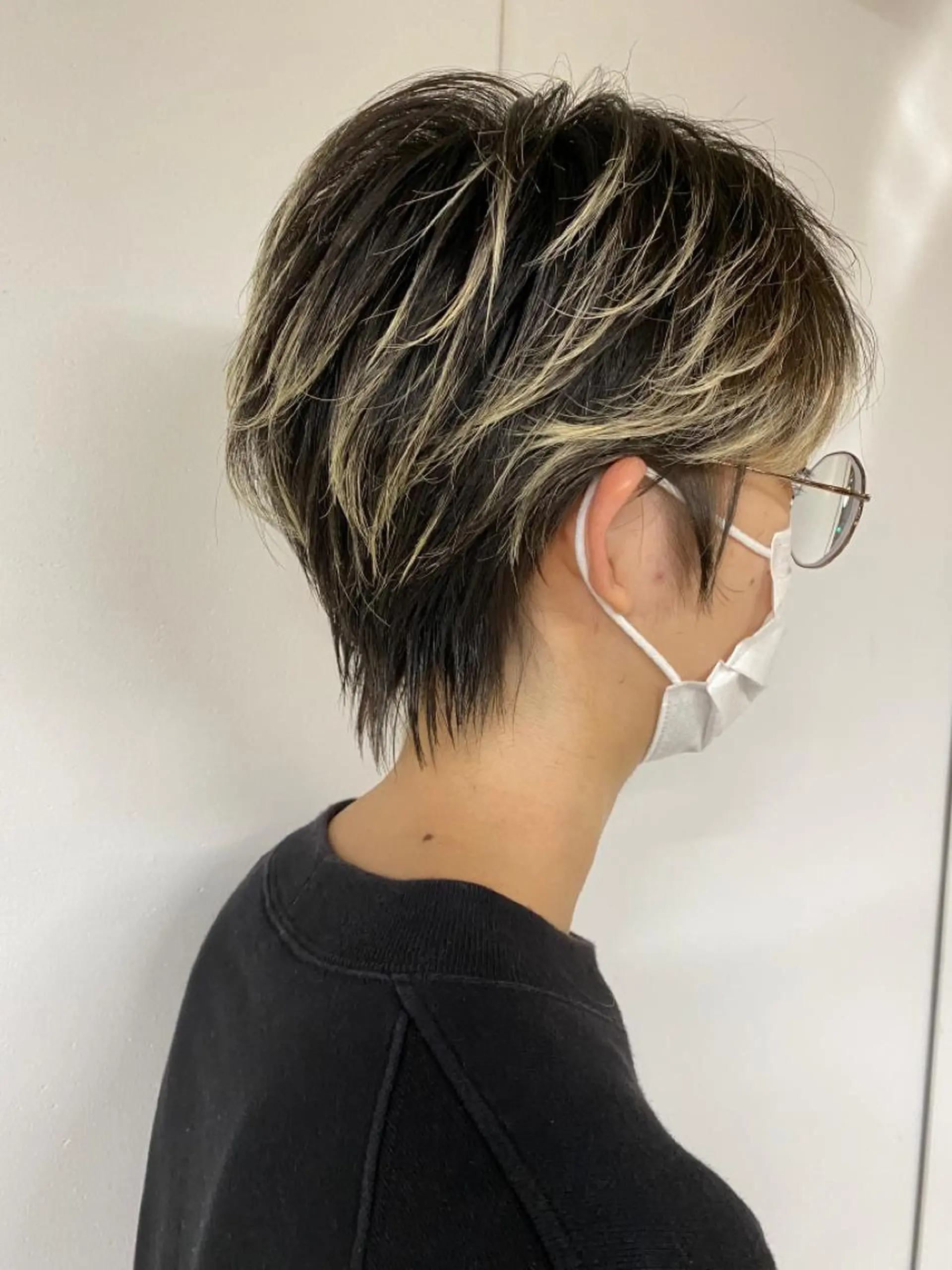 ショート カラー KOOKI スティードトーキョーのヘアスタイル