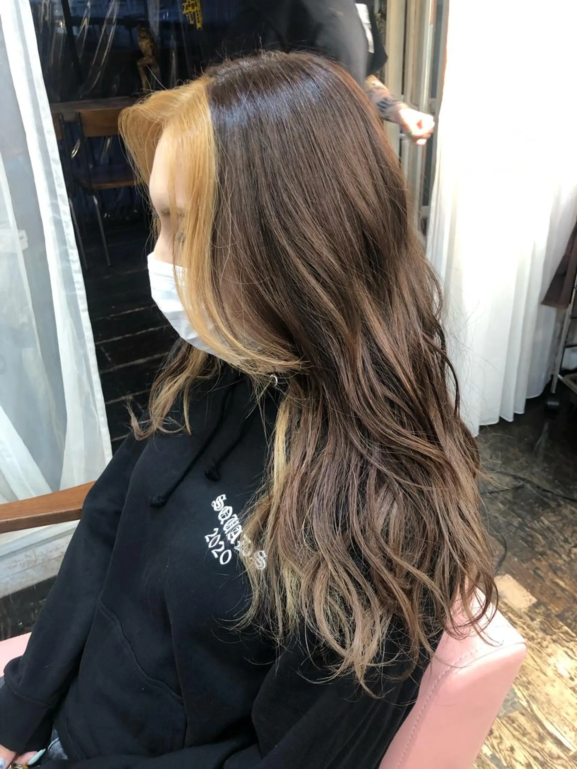 セミロング 美魔女 美容師NAOのヘアスタイル