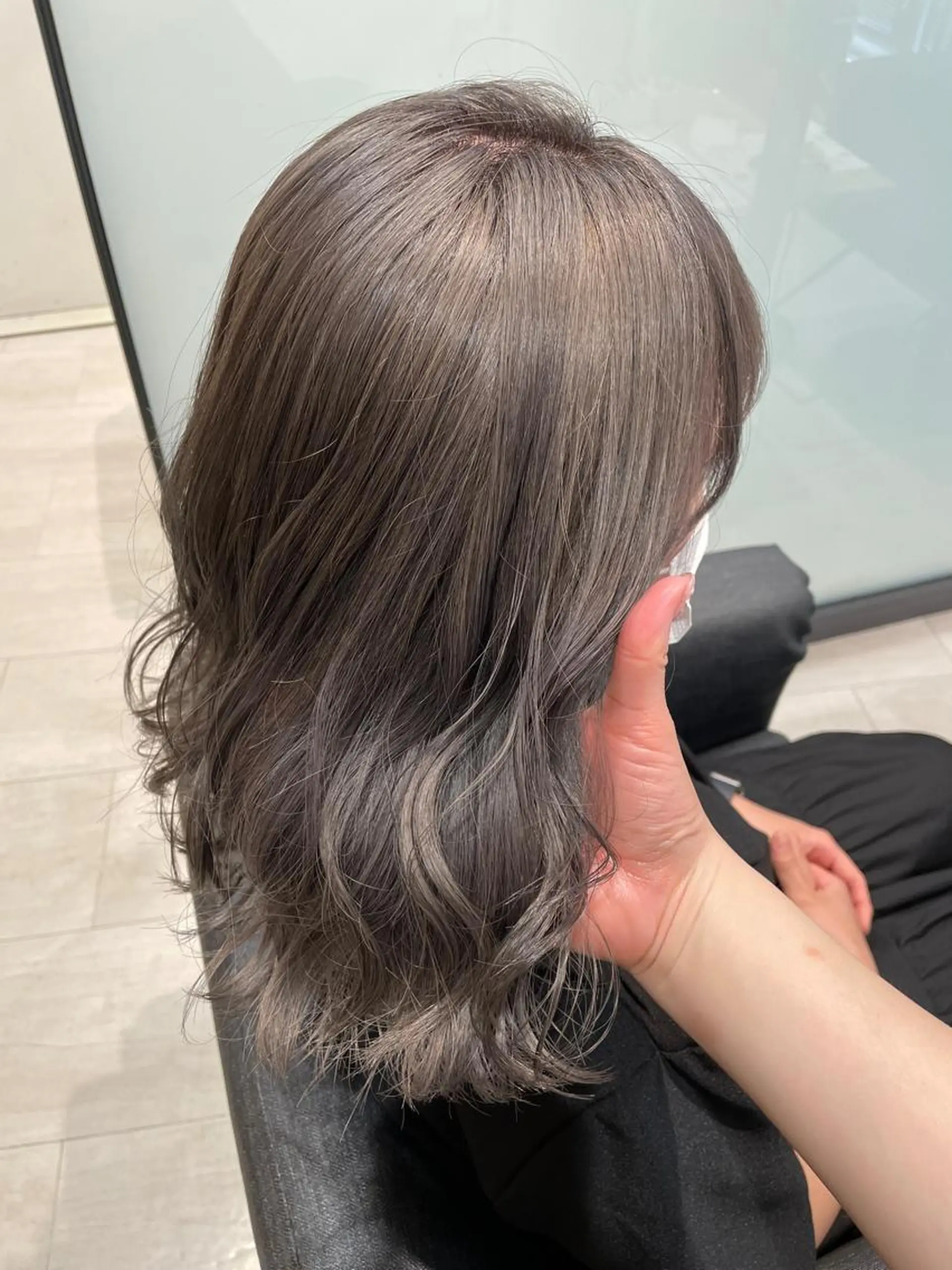 ミディアム コトネ🫧 韓国風レイヤーカットのヘアスタイル