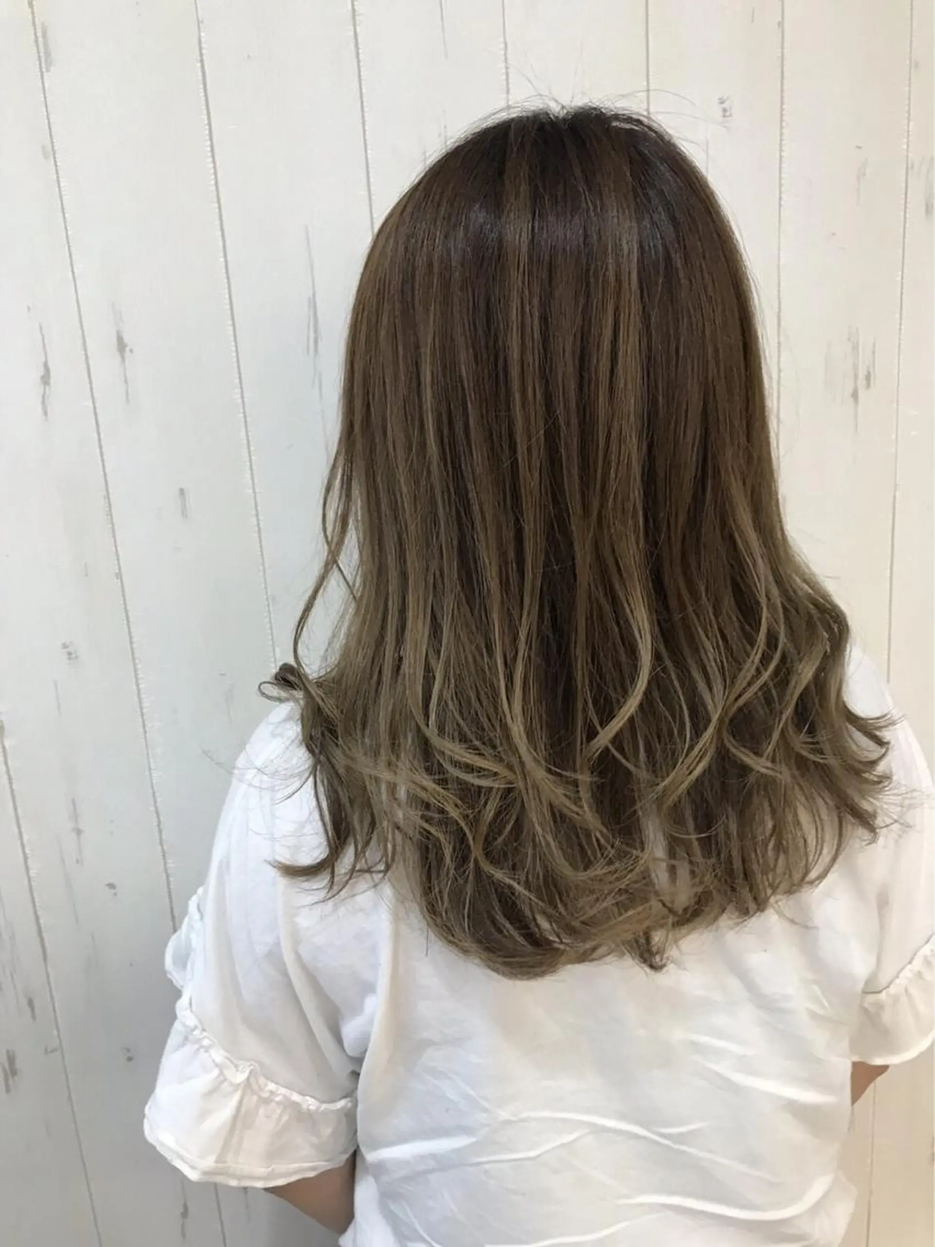 ロング カラー パーマ ヘアアレンジ キッズ ネイル マツエク・マツパ M字・前髪割れ 改善メンズ特化/栢沼のヘアスタイル