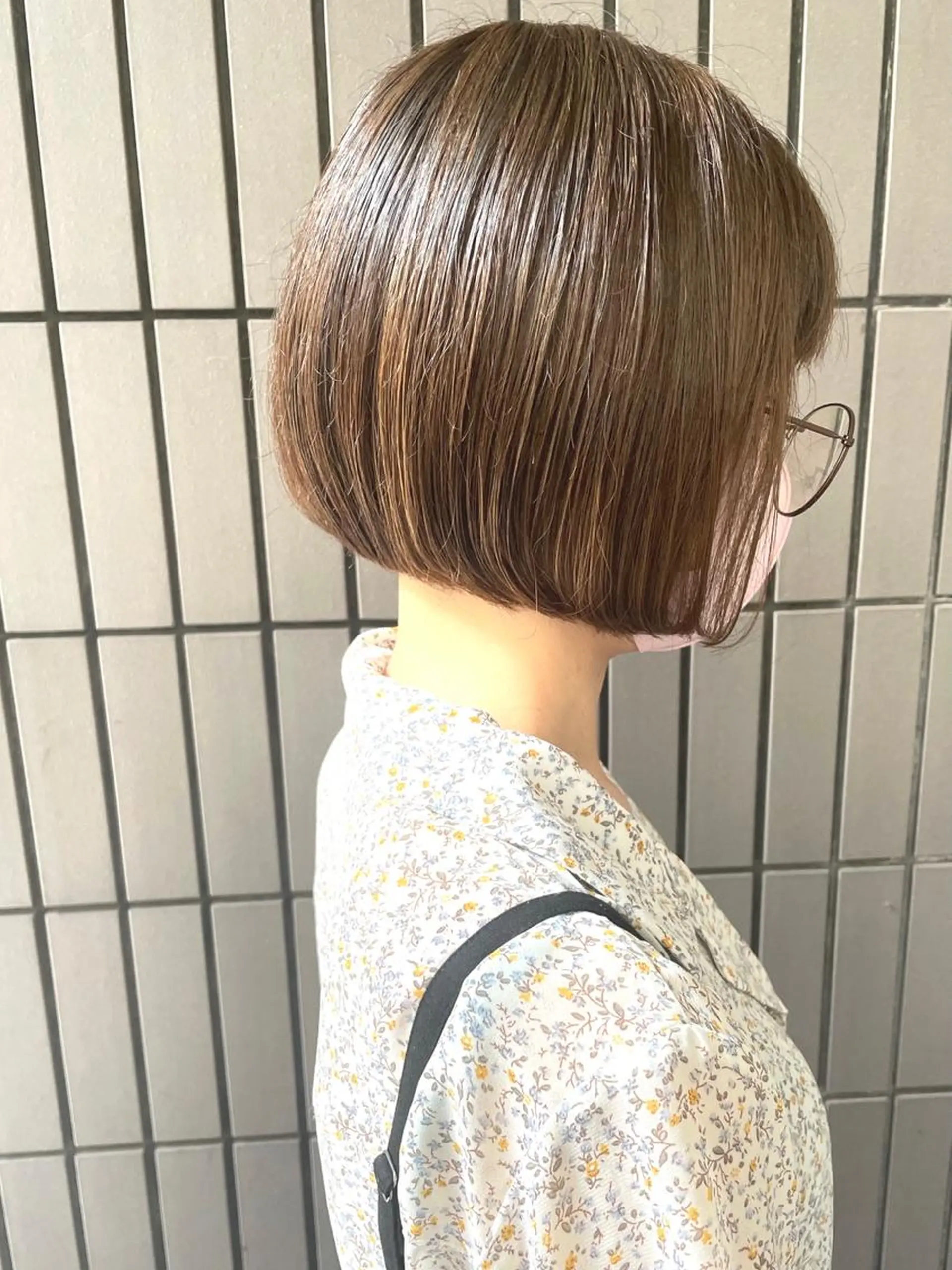 ショート カラー ベージュカラー ボブ 齋藤 咲のヘアスタイル