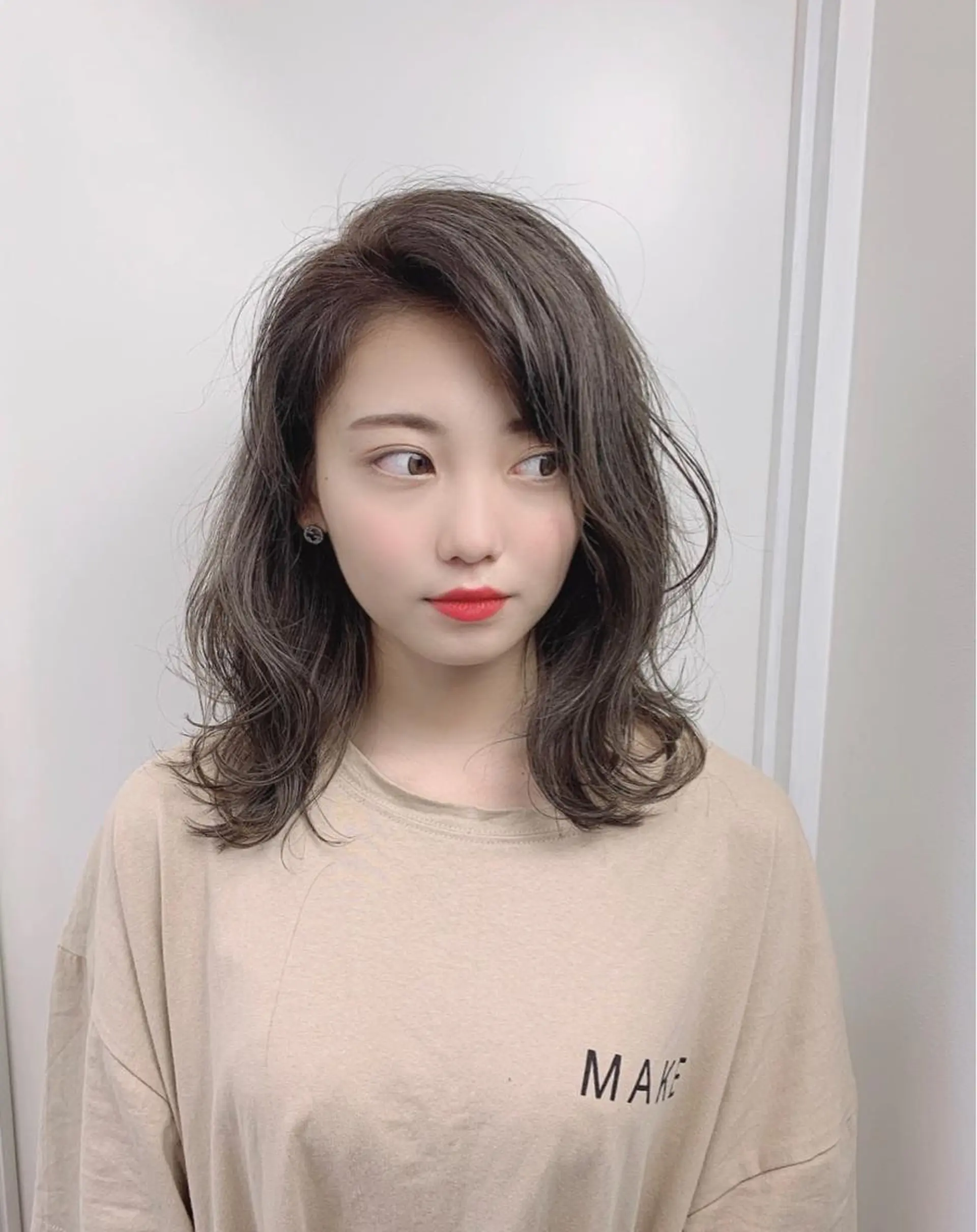 ミディアム ヘアカラー 家田 竜のヘアスタイル