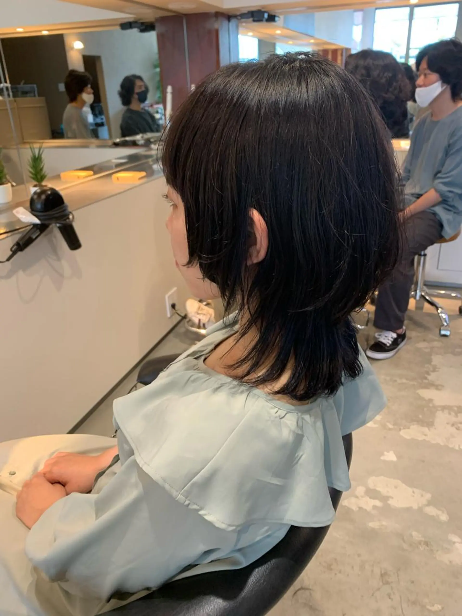 ミディアム 髪質改善 トリートメント ウルフカット カット トリートメント PADOU平松 典幸のヘアスタイル