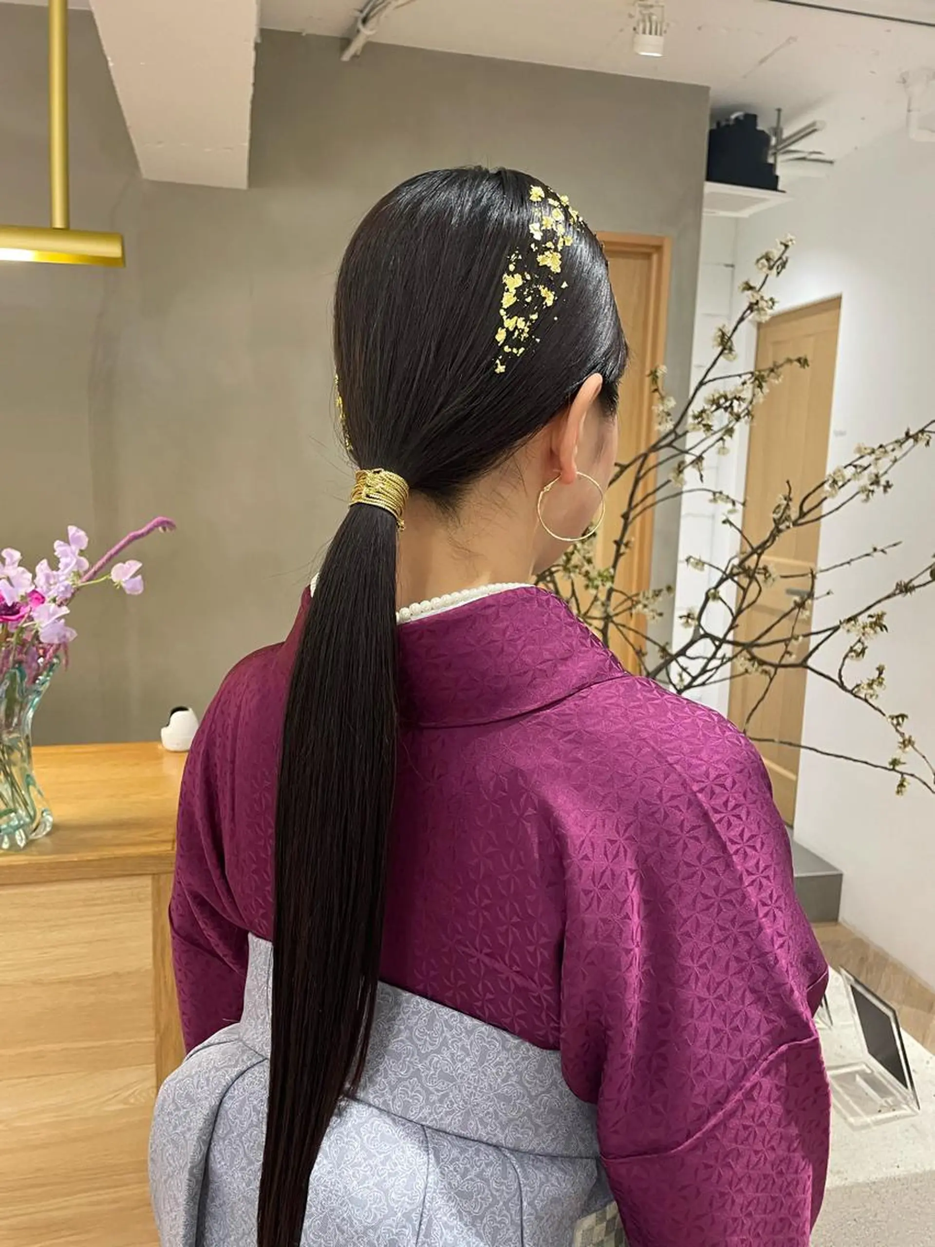ロング カラー 黒髪 ブルーカラー ブルーブラック ロング LOREN/ miuのヘアスタイル